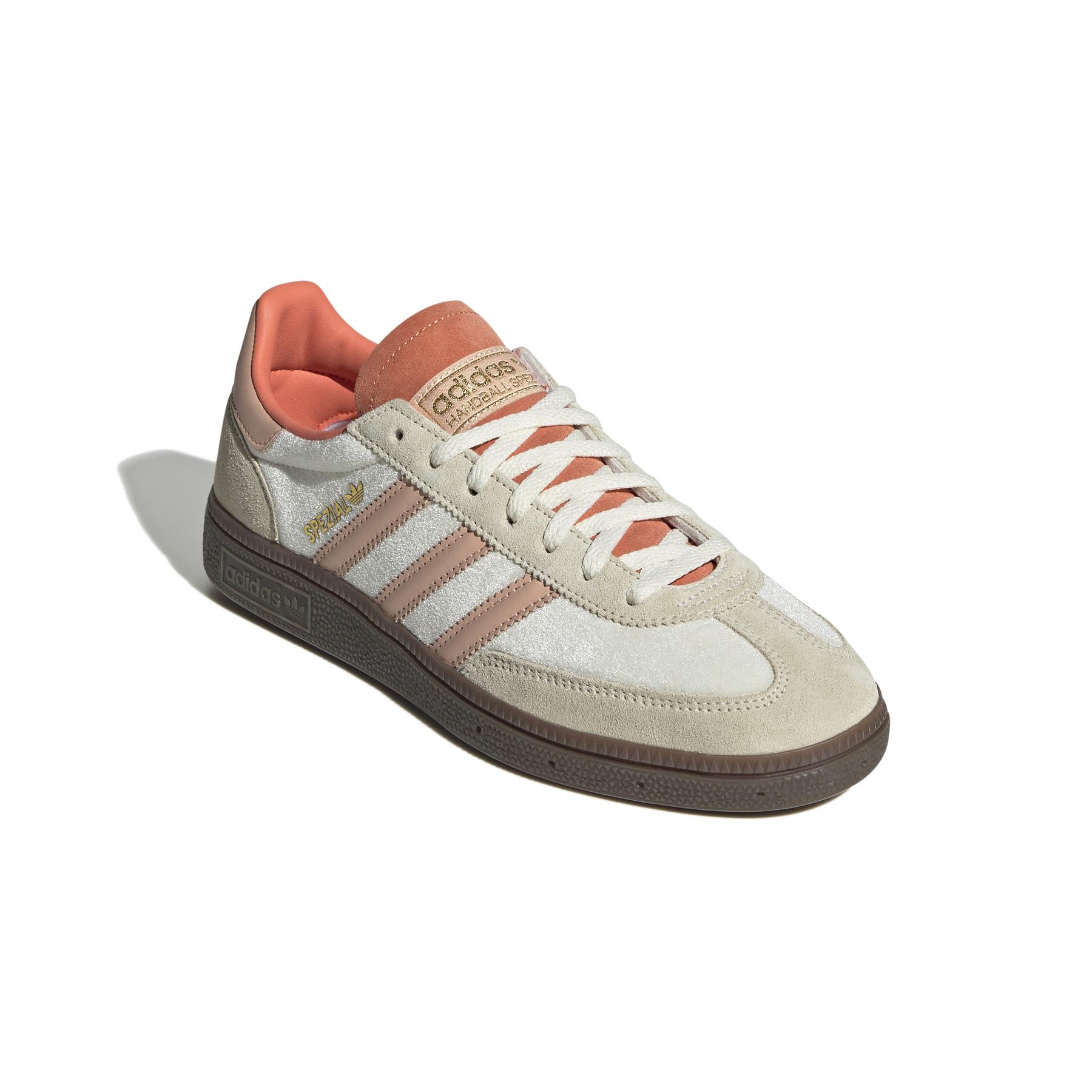 product/a/d/adidas_ji2649_6_footwear_photography_front_lateral_top_view_white.jpg