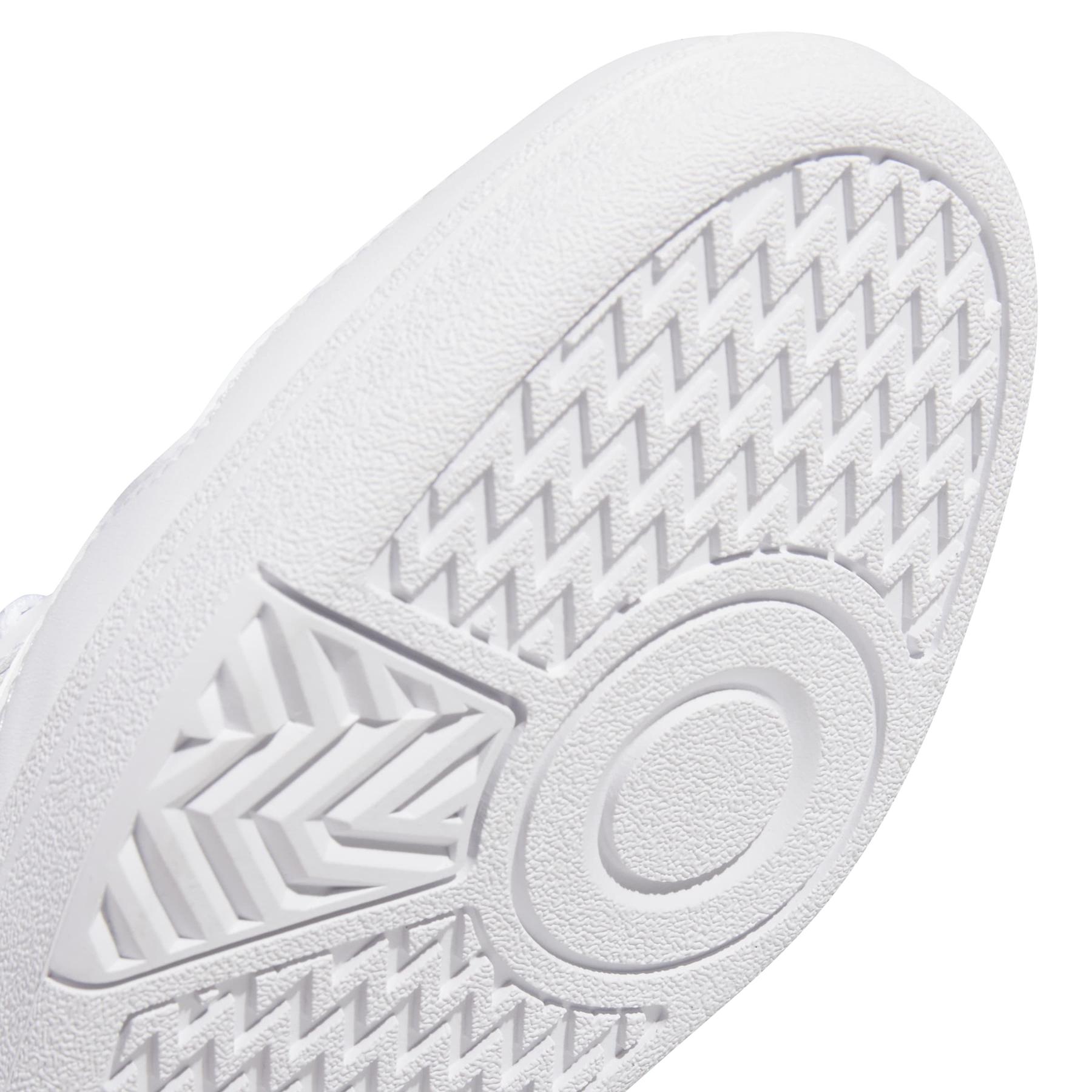 product/a/d/adidas_ji3459_9_footwear_photography_detail_view_2_white-nw091625.jpg