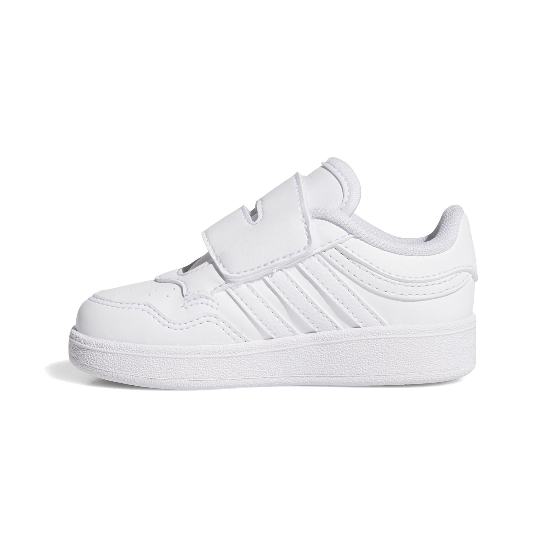 product/a/d/adidas_ji3485_5_footwear_photography_side_medial_center_view_white-nw091625.jpg