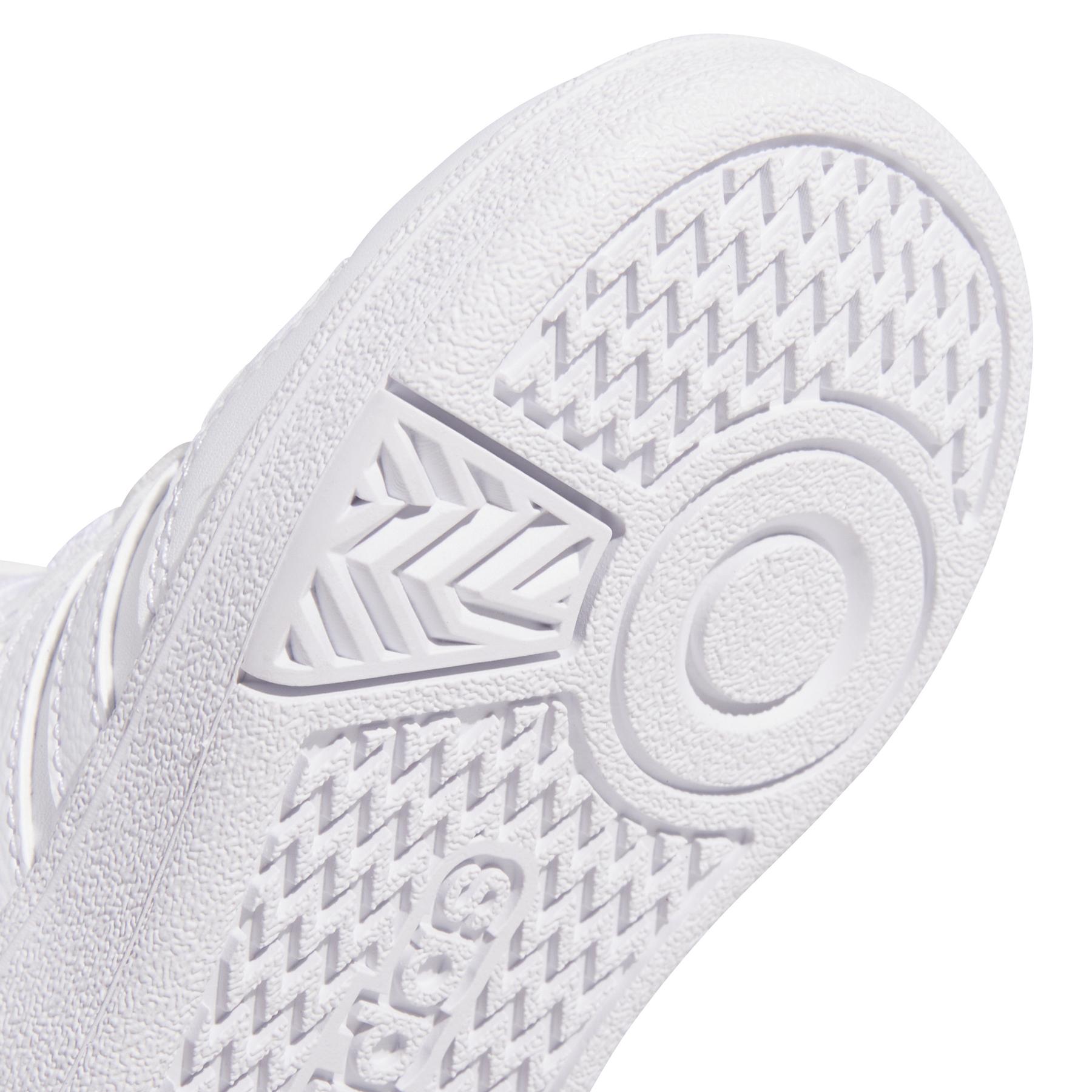 product/a/d/adidas_ji3490_9_footwear_photography_detail_view_2_white.jpg