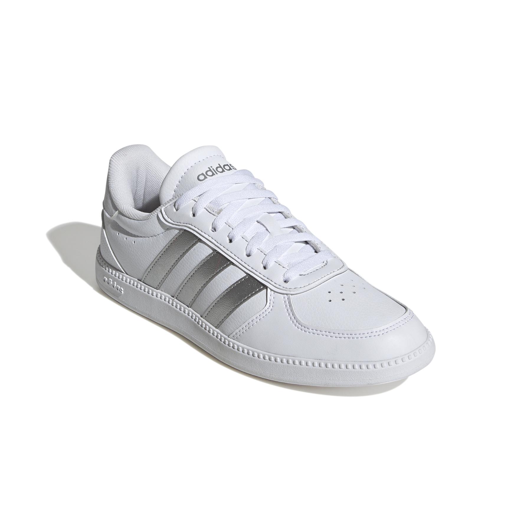 product/a/d/adidas_ji3527_6_footwear_photography_front_lateral_top_view_white.jpg