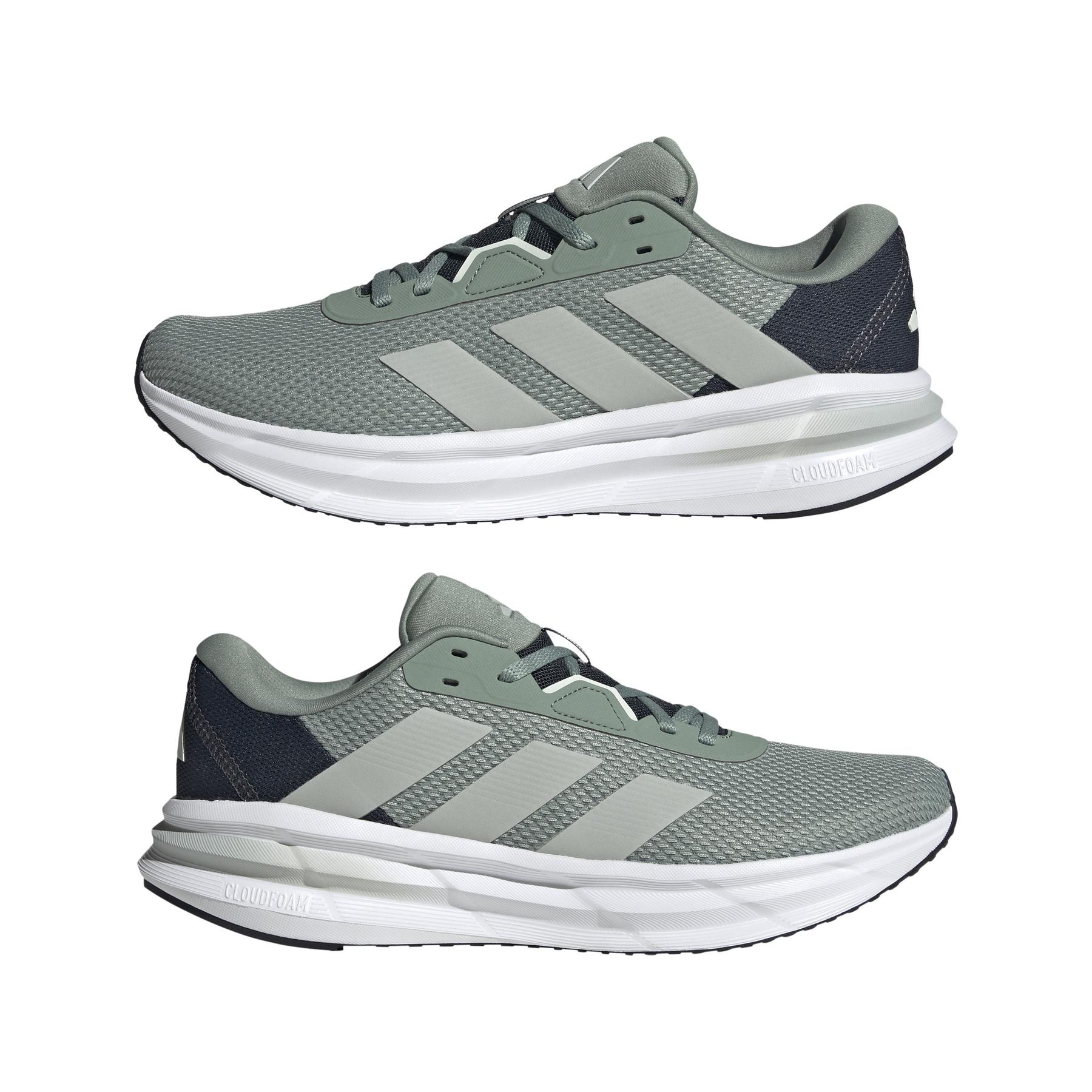 product/a/d/adidas_ji4599_10_footwear_photography_mirrored_pair_view_white-nw091625.jpg