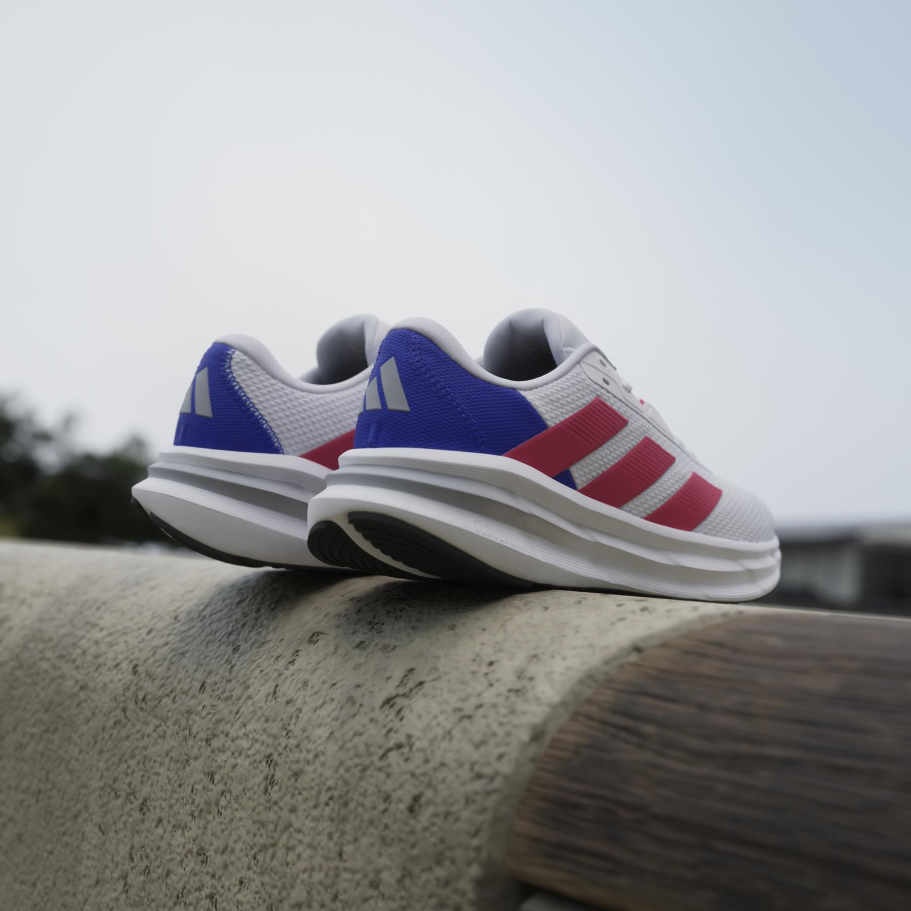 product/a/d/adidas_ji4600_19_footwear_photography_heromrktng_view_6-nw091625.jpg