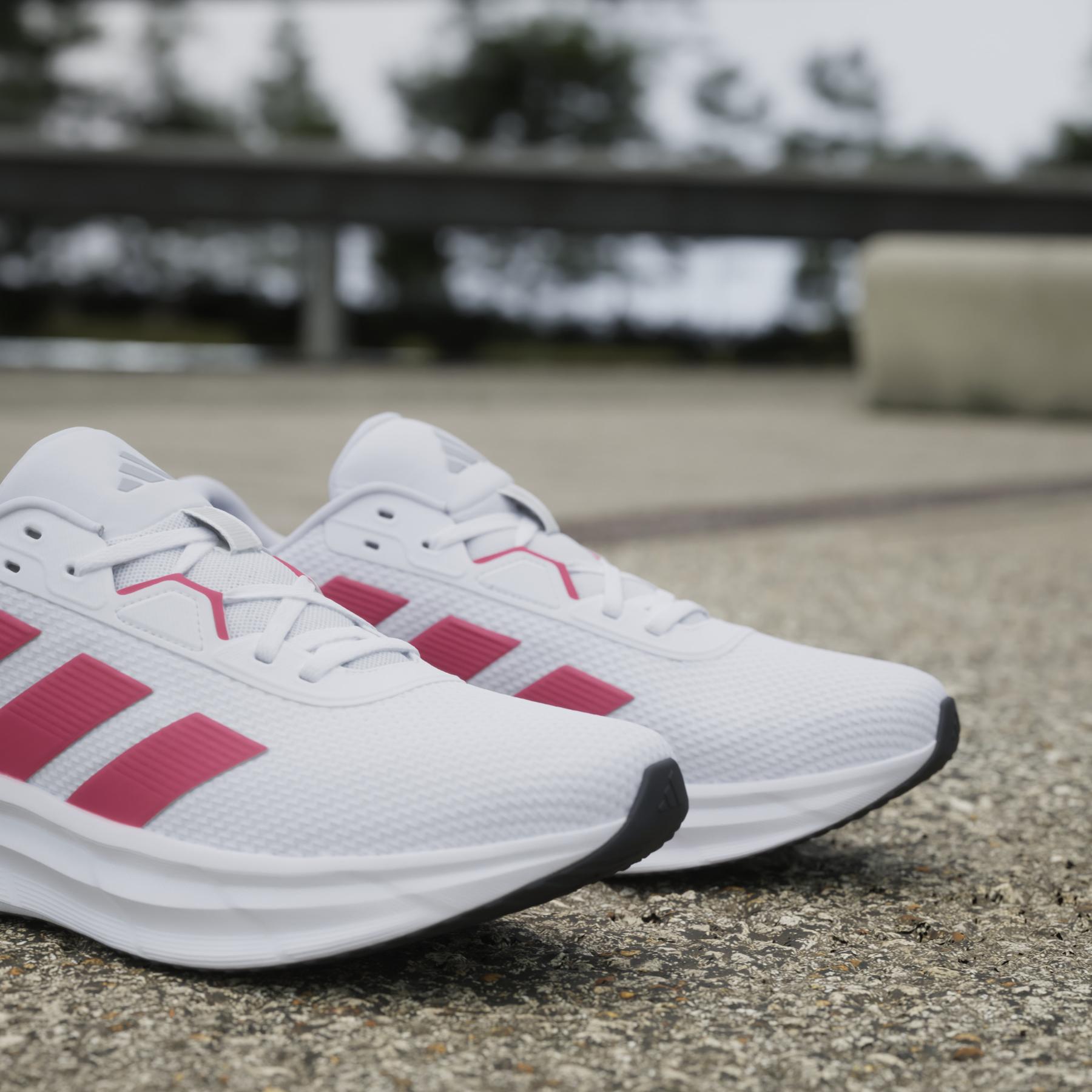 product/a/d/adidas_ji4600_22_footwear_photography_heromrktng_view_9-nw091625.jpg
