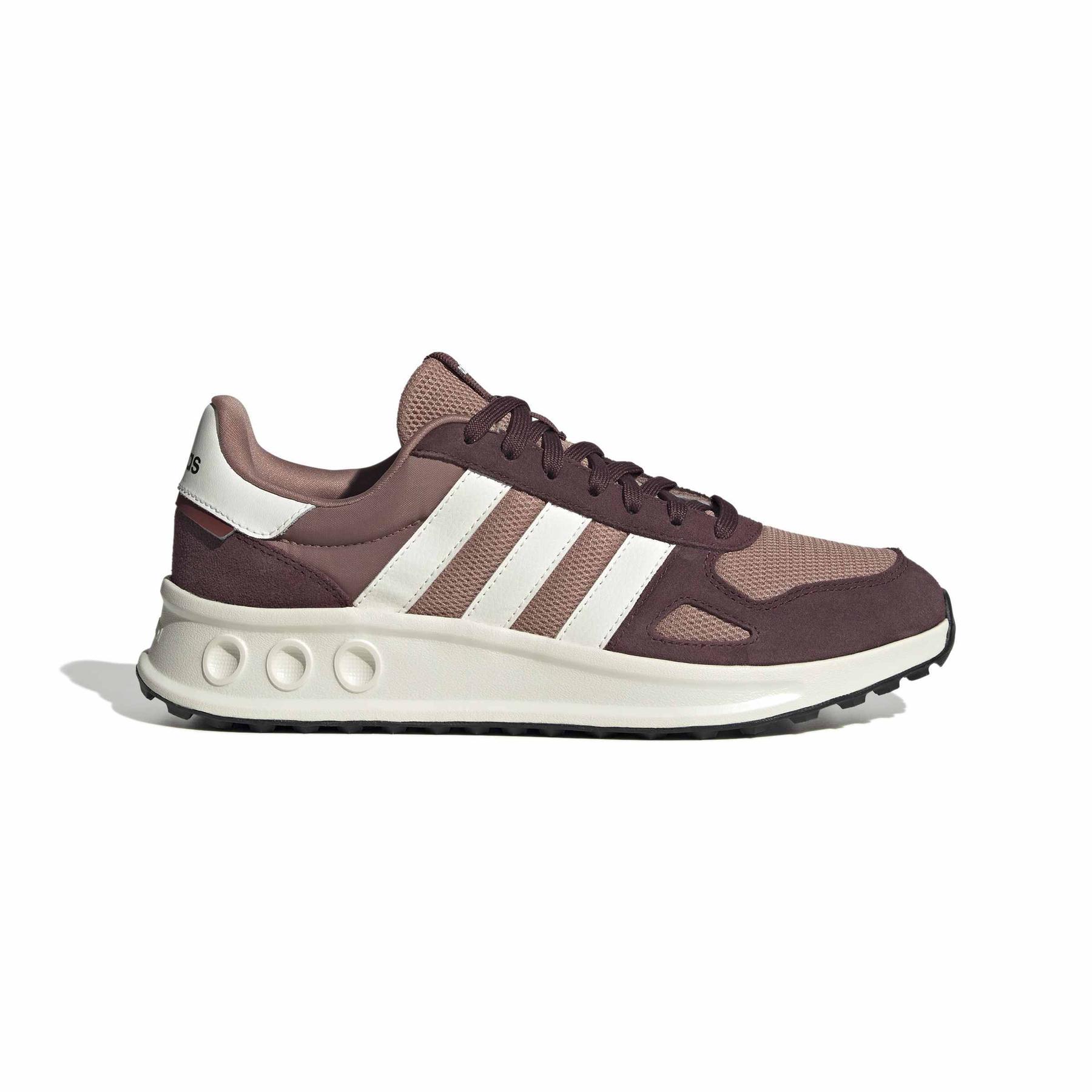 product/a/d/adidas_ji4870_1_footwear_photography_side_lateral_center_view_white-nw091625.jpg