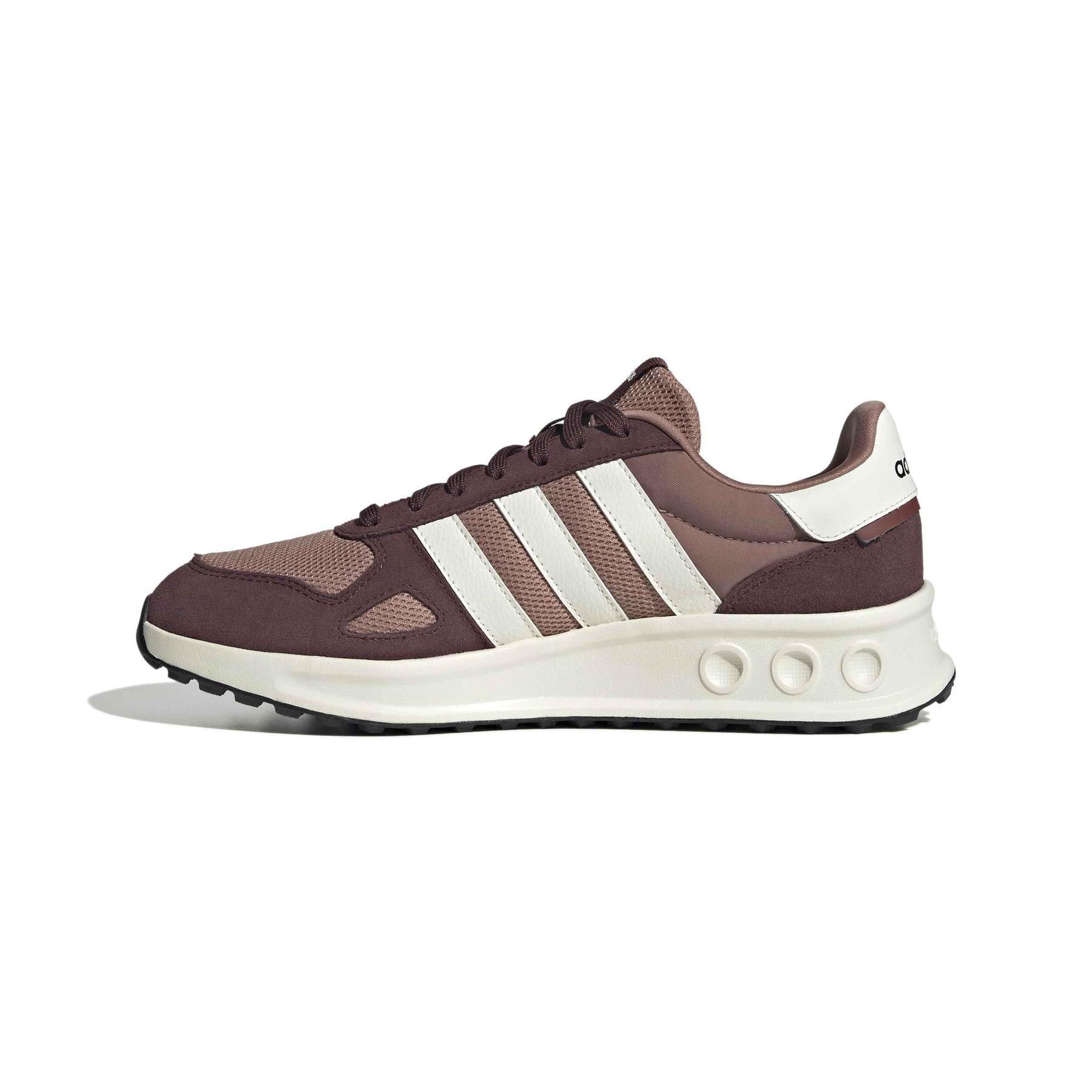 product/a/d/adidas_ji4870_5_footwear_photography_side_medial_center_view_white-nw091625.jpg