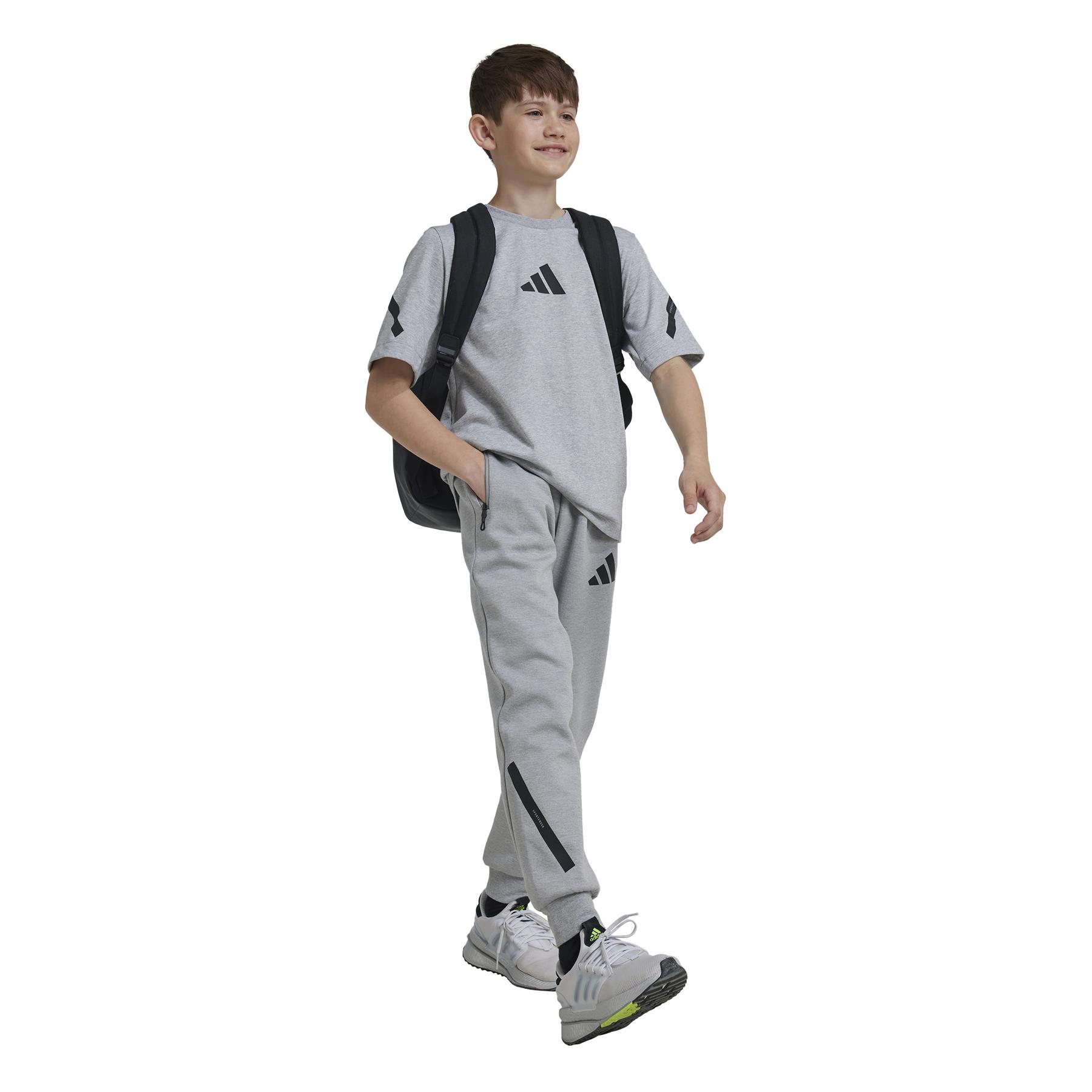 product/a/d/adidas_ji7543_mgreyh-black_3.jpg