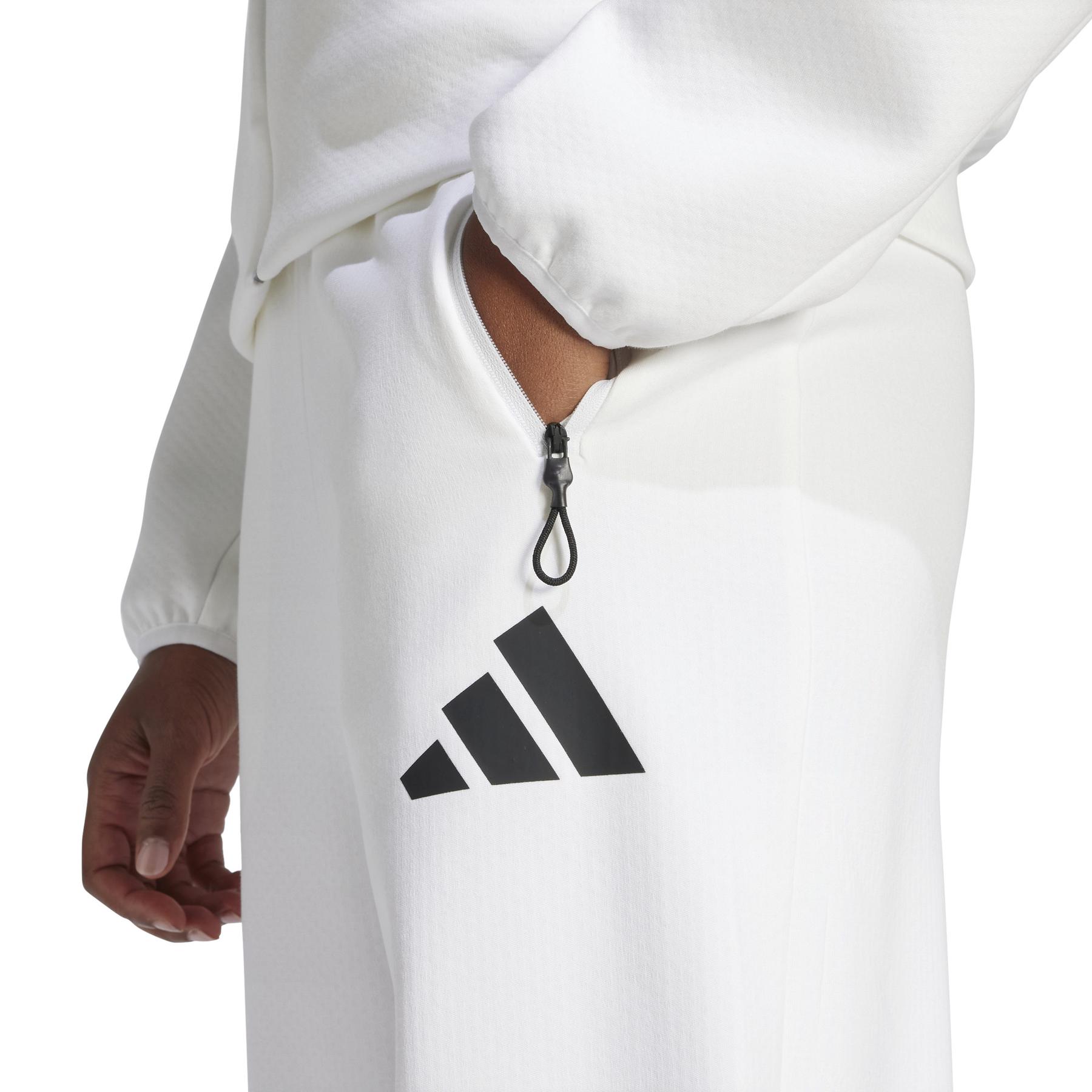 product/a/d/adidas_jj4747_7_apparel_on_model_detail_view_2_white.jpg