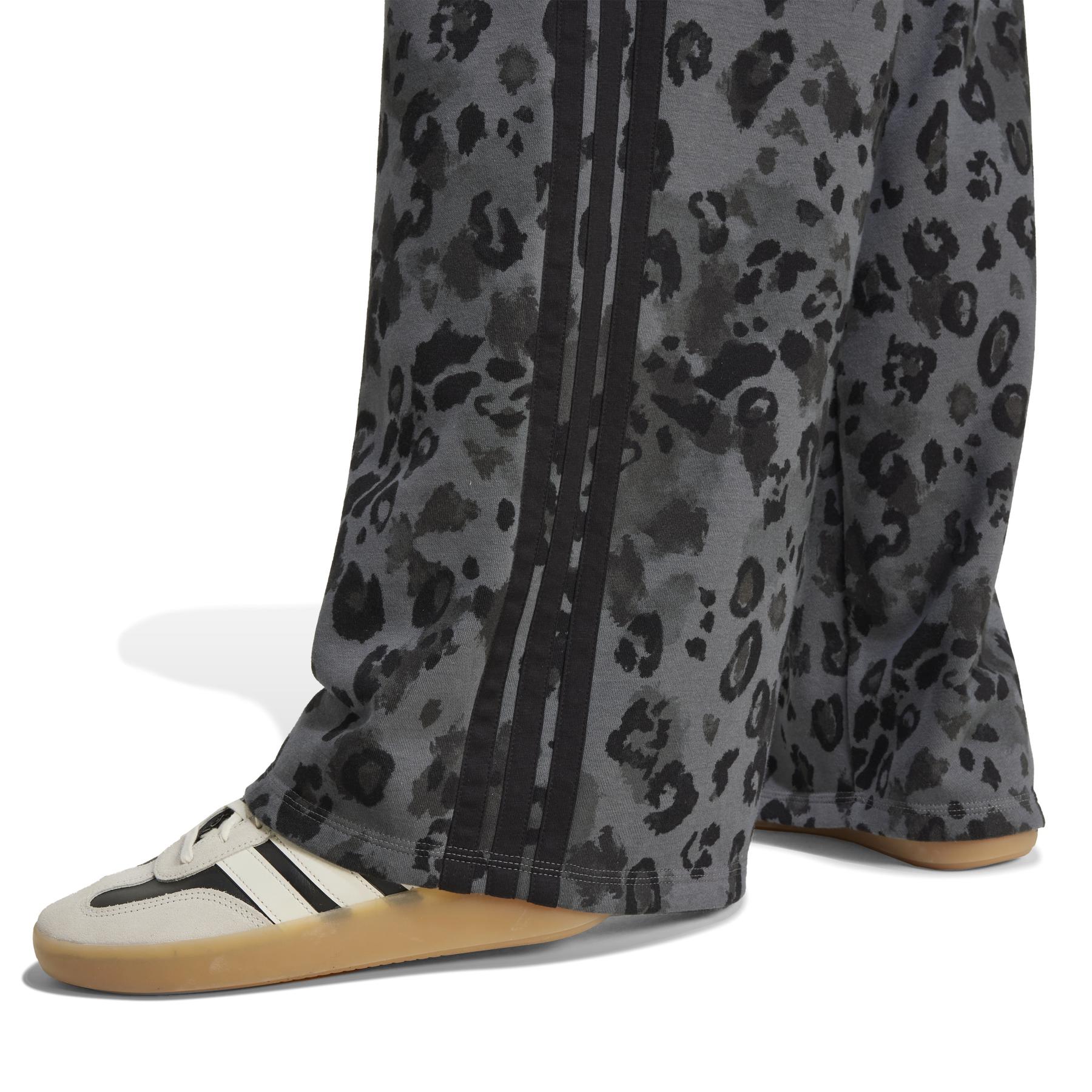 product/a/d/adidas_jm1839_6_apparel_on_model_detail_view_2_white.jpg