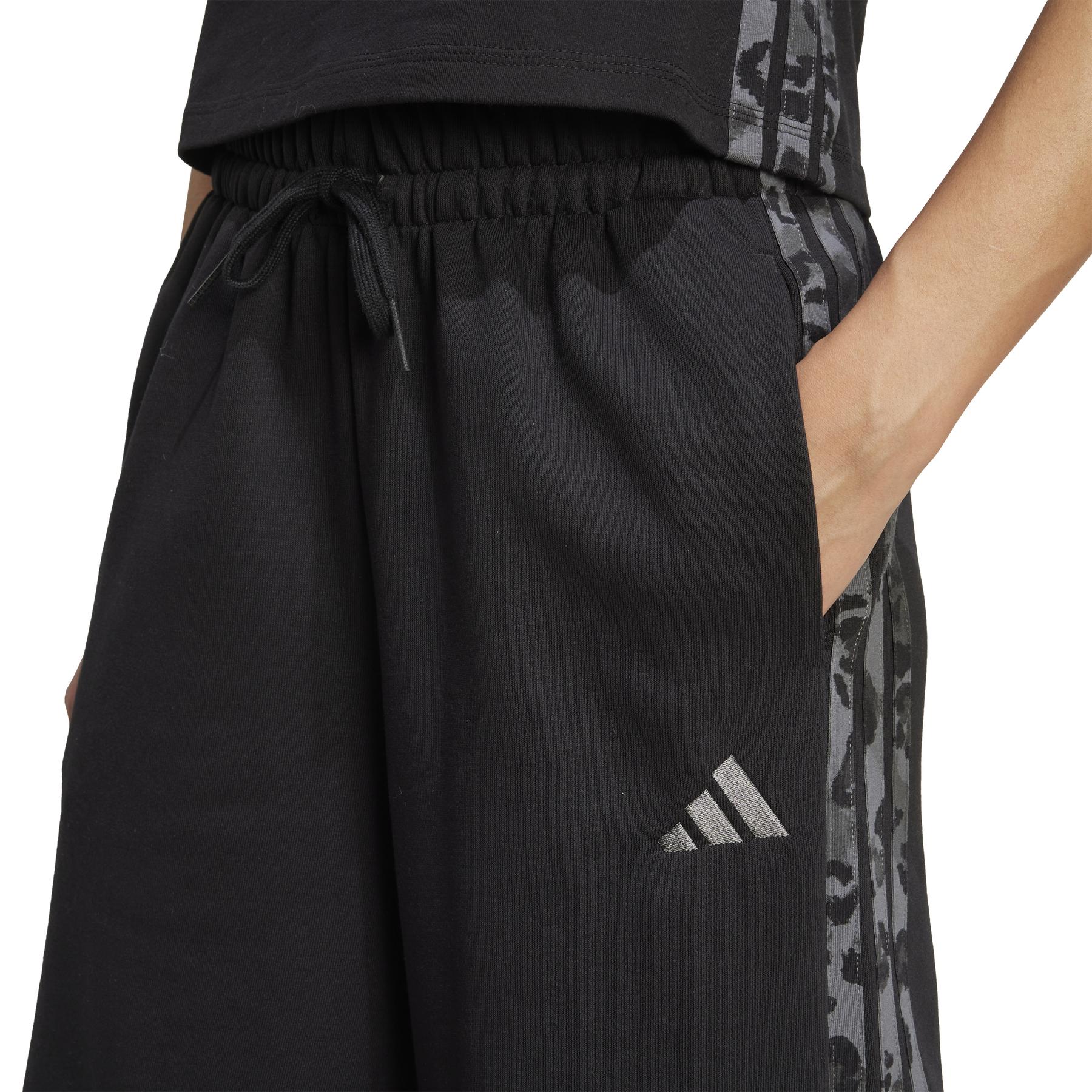 product/a/d/adidas_jm1840_black-multco_5.jpg