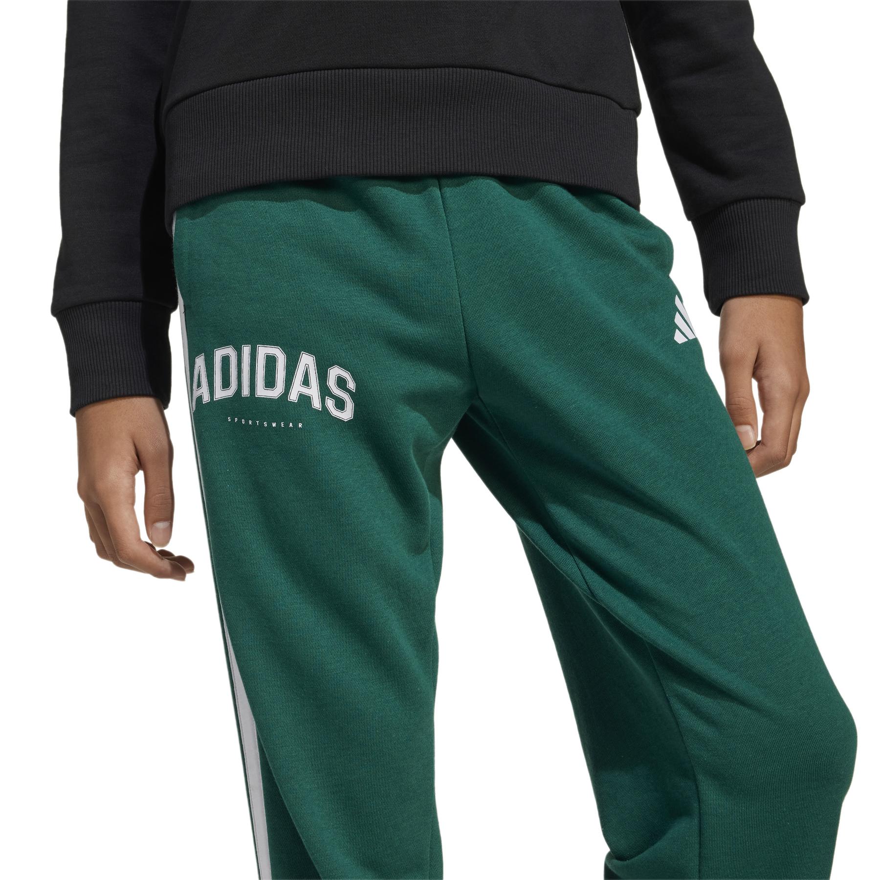 product/a/d/adidas_jm2445_cgreen_5.jpg