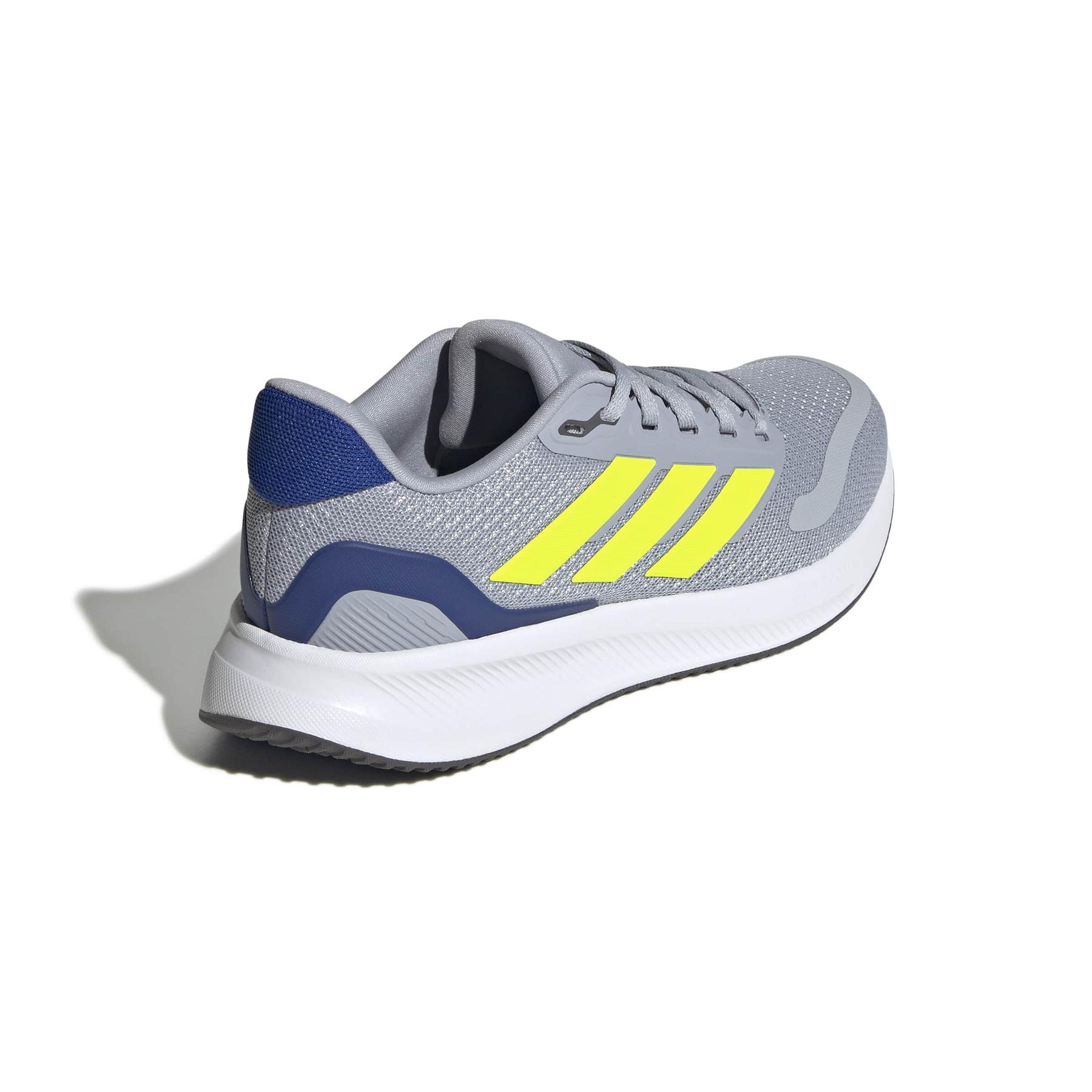 product/a/d/adidas_jp5140_7_footwear_photography_back_lateral_top_view_white-nw091625.jpg