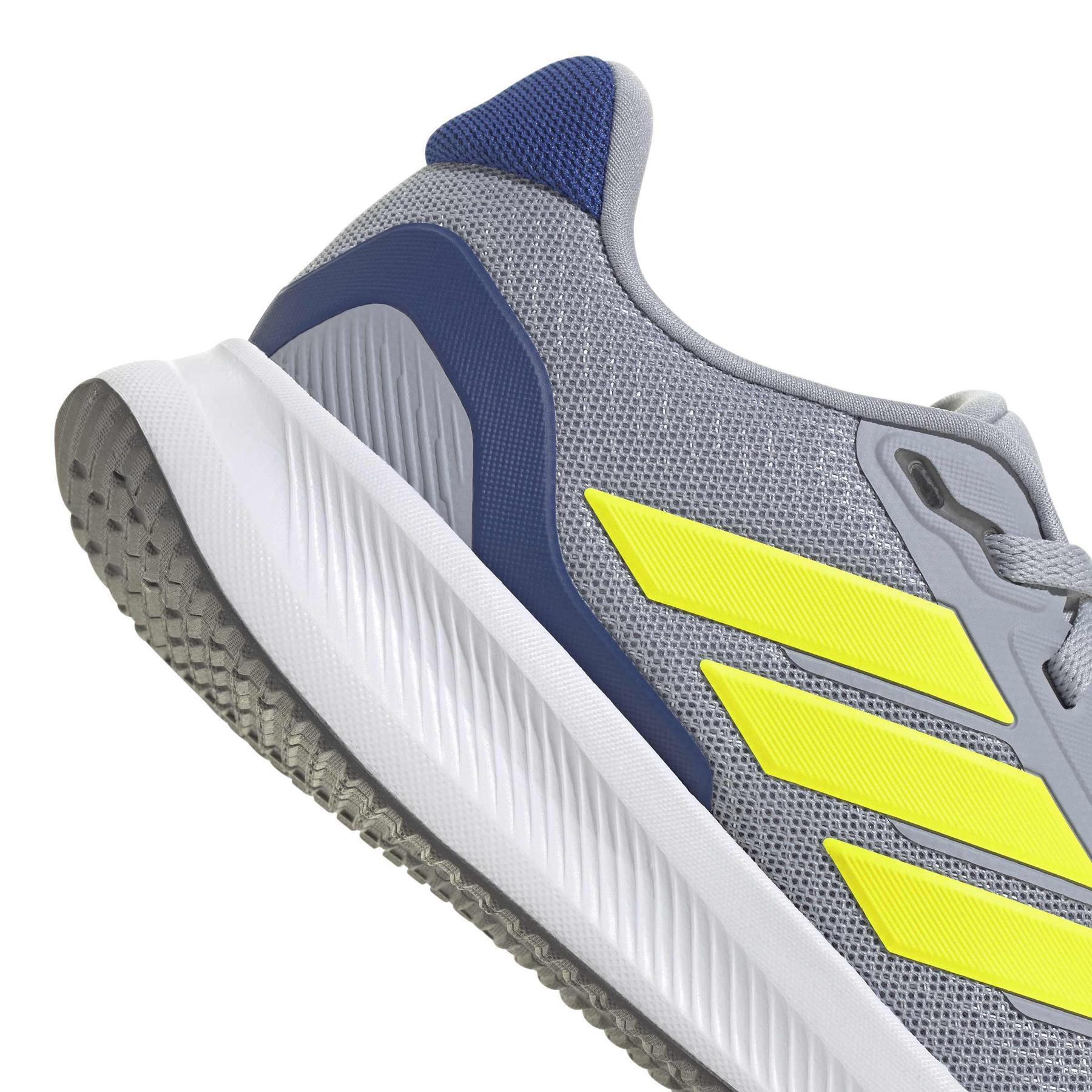 product/a/d/adidas_jp5140_9_footwear_photography_detail_view_2_white-nw091625.jpg