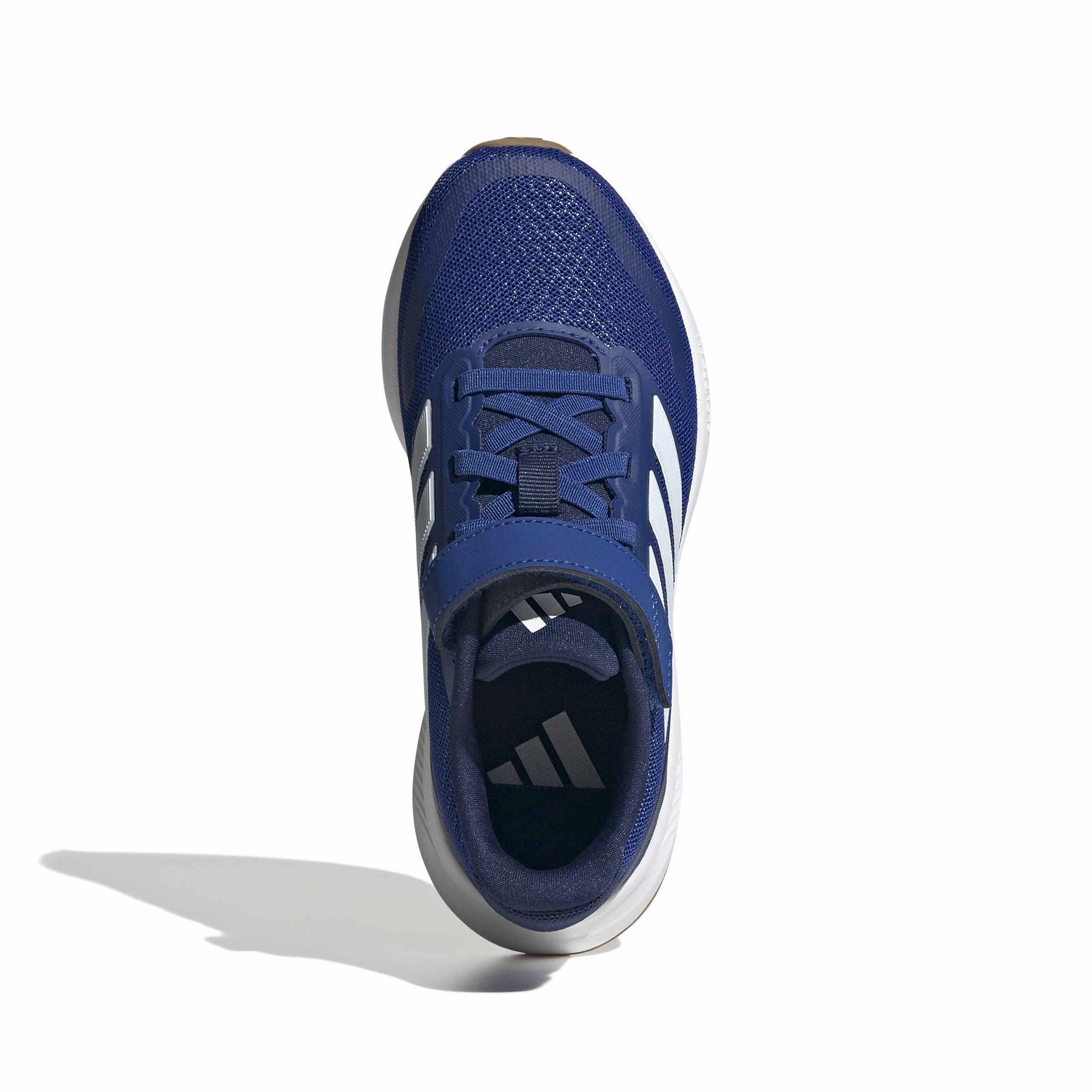 product/a/d/adidas_jp5147_3_footwear_photography_top_portrait_view_white-nw091625.jpg