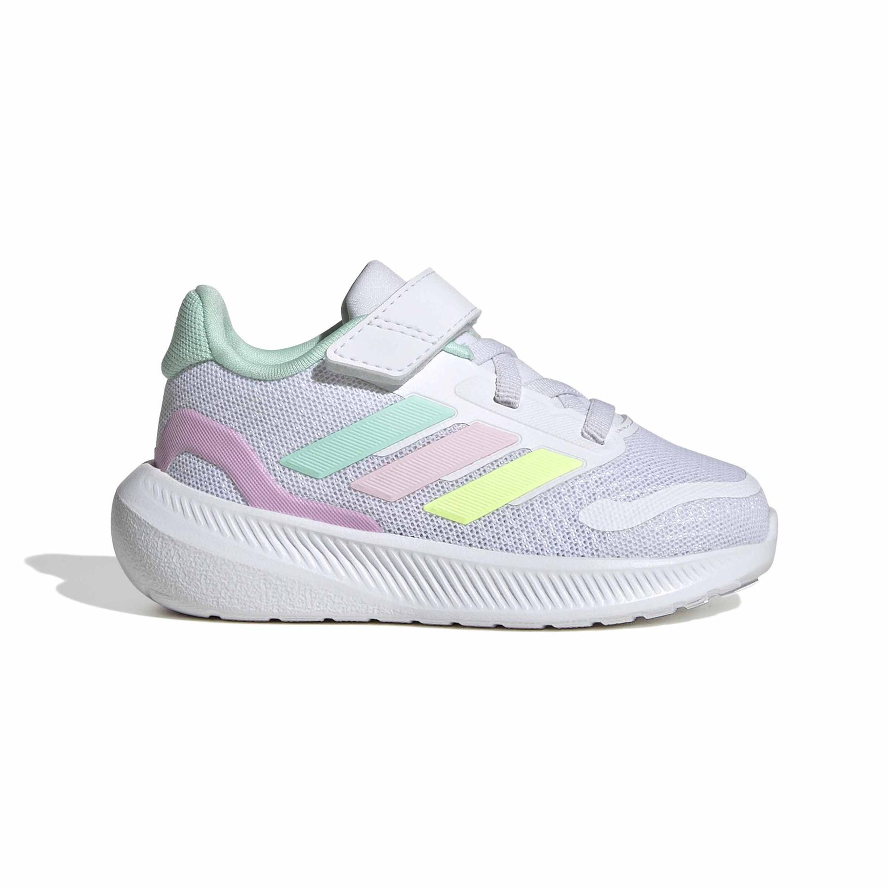 product/a/d/adidas_jp5158_1_footwear_photography_side_lateral_center_view_white-nw091625.jpg