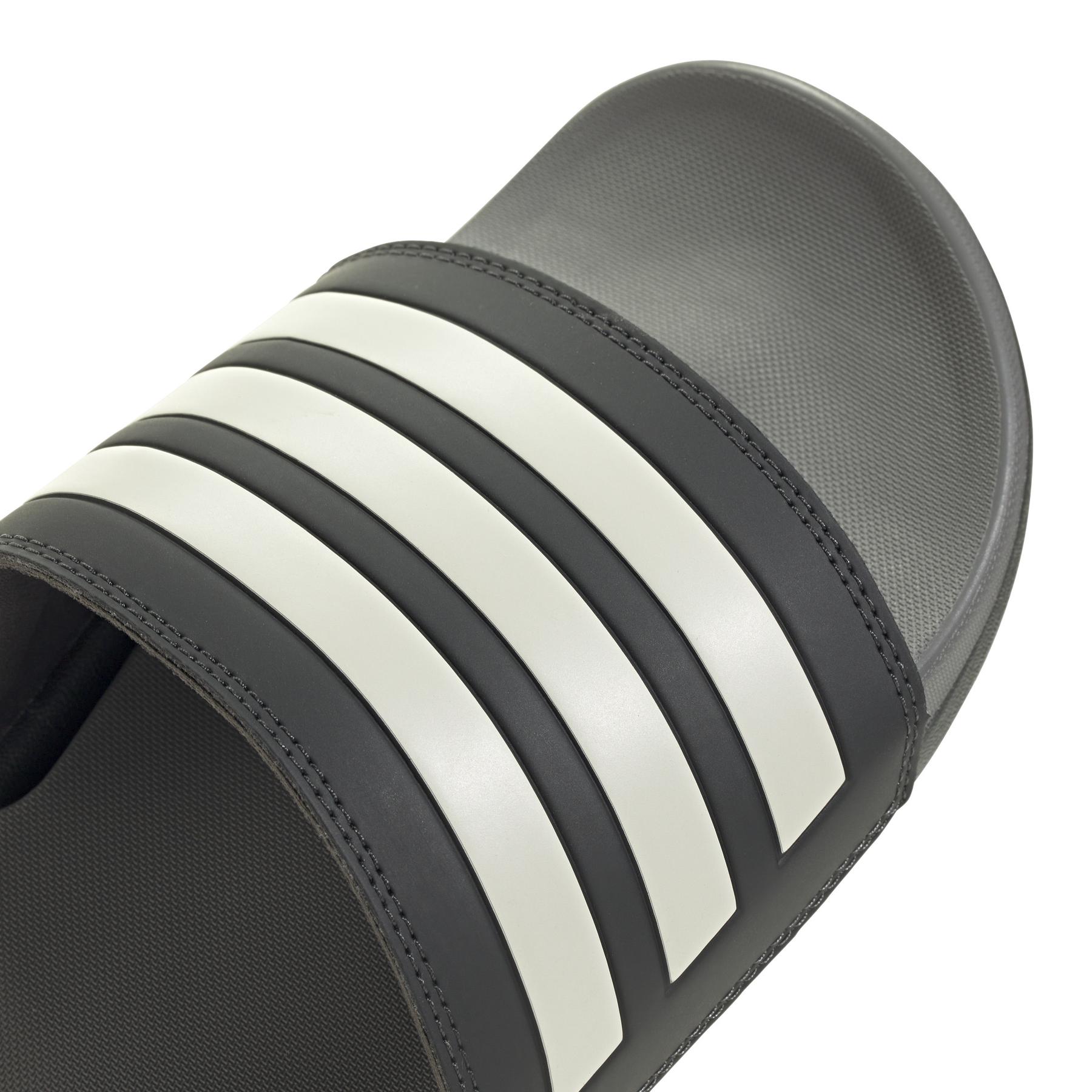 product/a/d/adidas_jp5734_8_footwear_photography_detail_view_1_white-nw091625.jpg