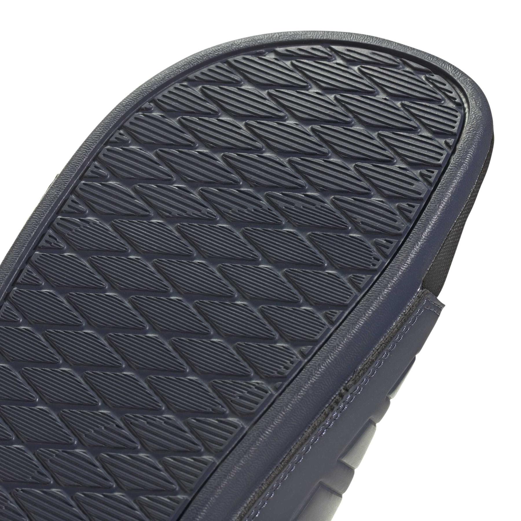 product/a/d/adidas_jp5735_9_footwear_photography_detail_view_2_white-nw091625.jpg