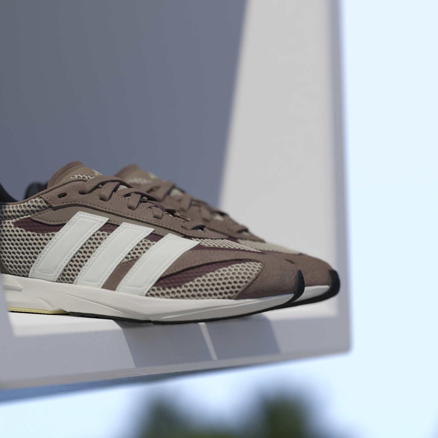 product/a/d/adidas_jp6183_23_footwear_photography_heromrktng_view_10-nw091625.jpg