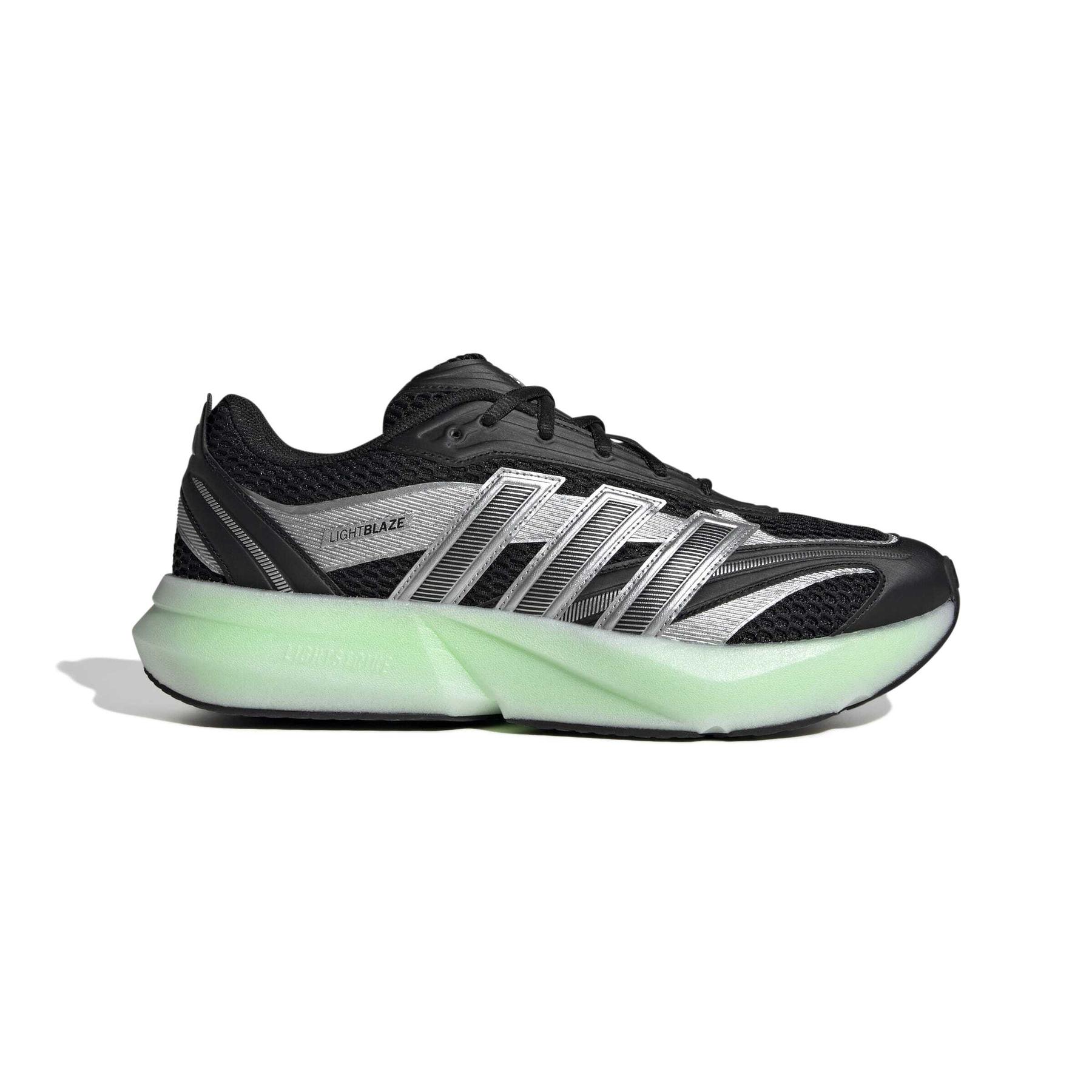product/a/d/adidas_jp6321_1_footwear_photography_side_lateral_center_view_white-nw091625.jpg