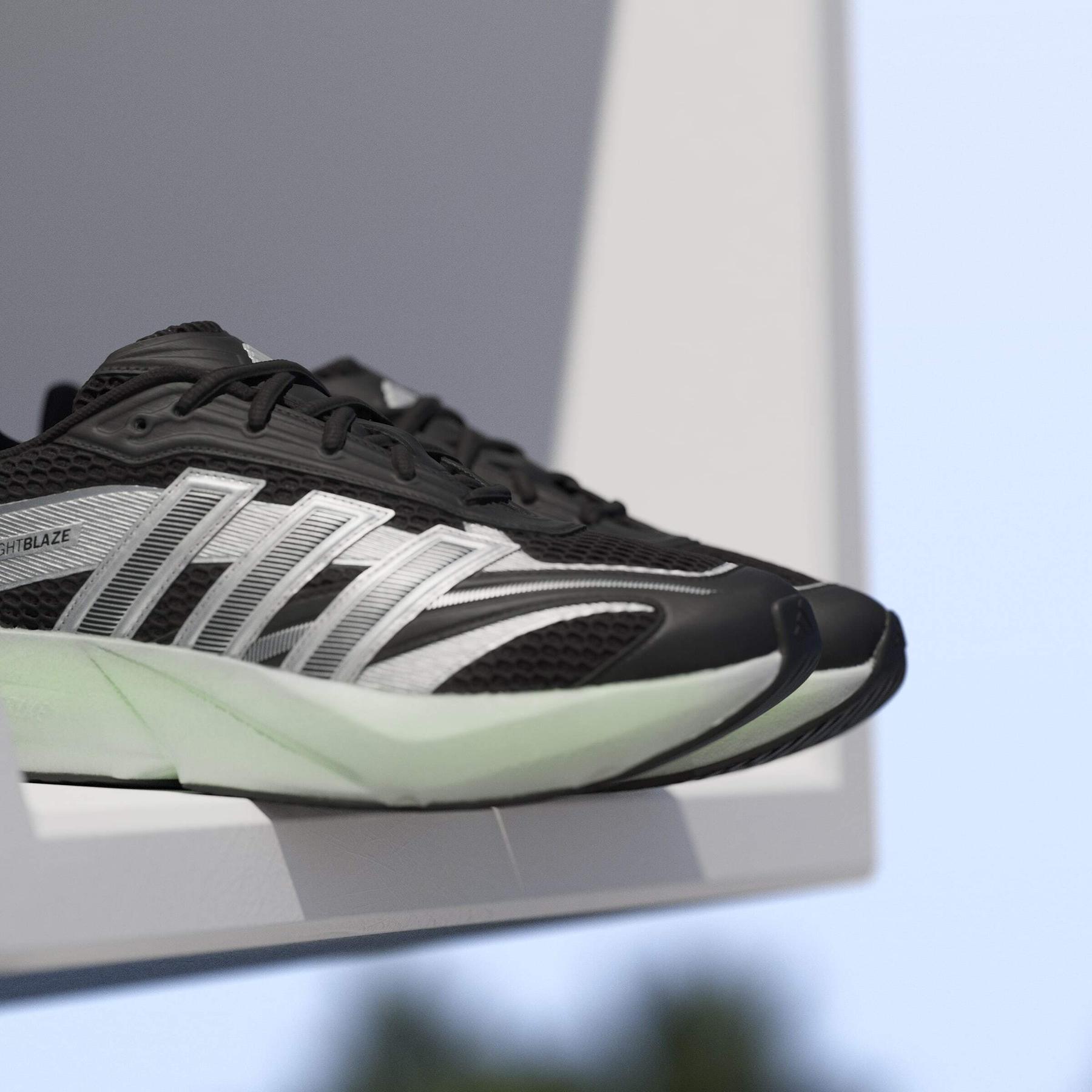 product/a/d/adidas_jp6321_22_footwear_photography_heromrktng_view_10-nw091625.jpg