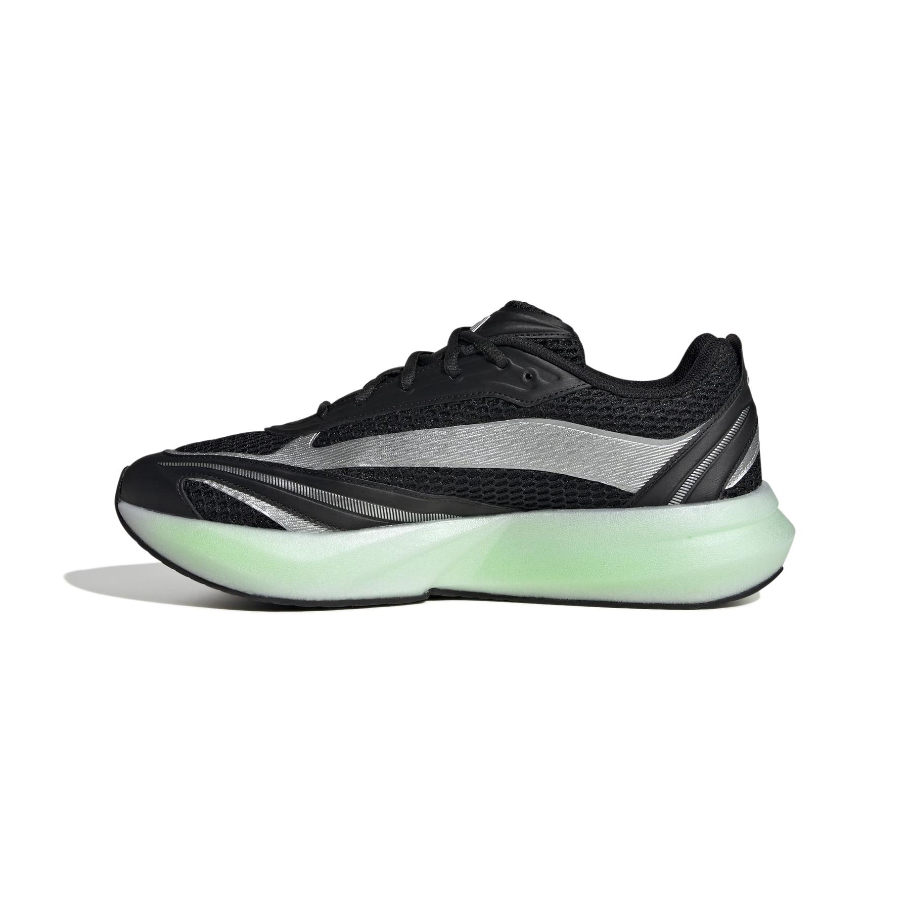 product/a/d/adidas_jp6321_5_footwear_photography_side_medial_center_view_white-nw091625.jpg