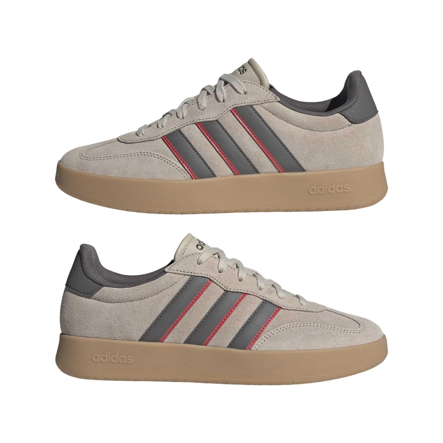 product/a/d/adidas_jp7100_10_footwear_photography_mirrored_pair_view_white-nw091625.jpg
