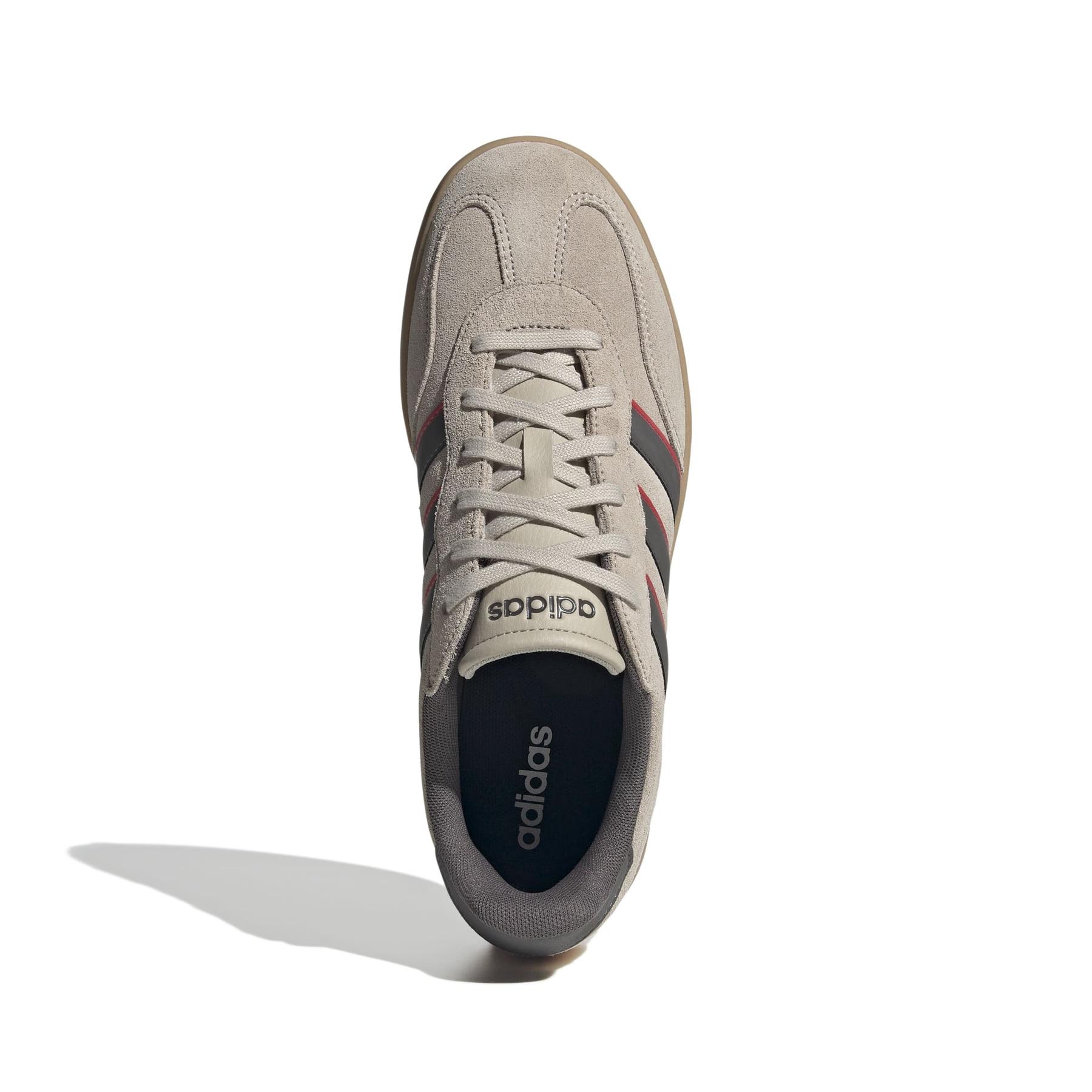 product/a/d/adidas_jp7100_3_footwear_photography_top_portrait_view_white-nw091625.jpg