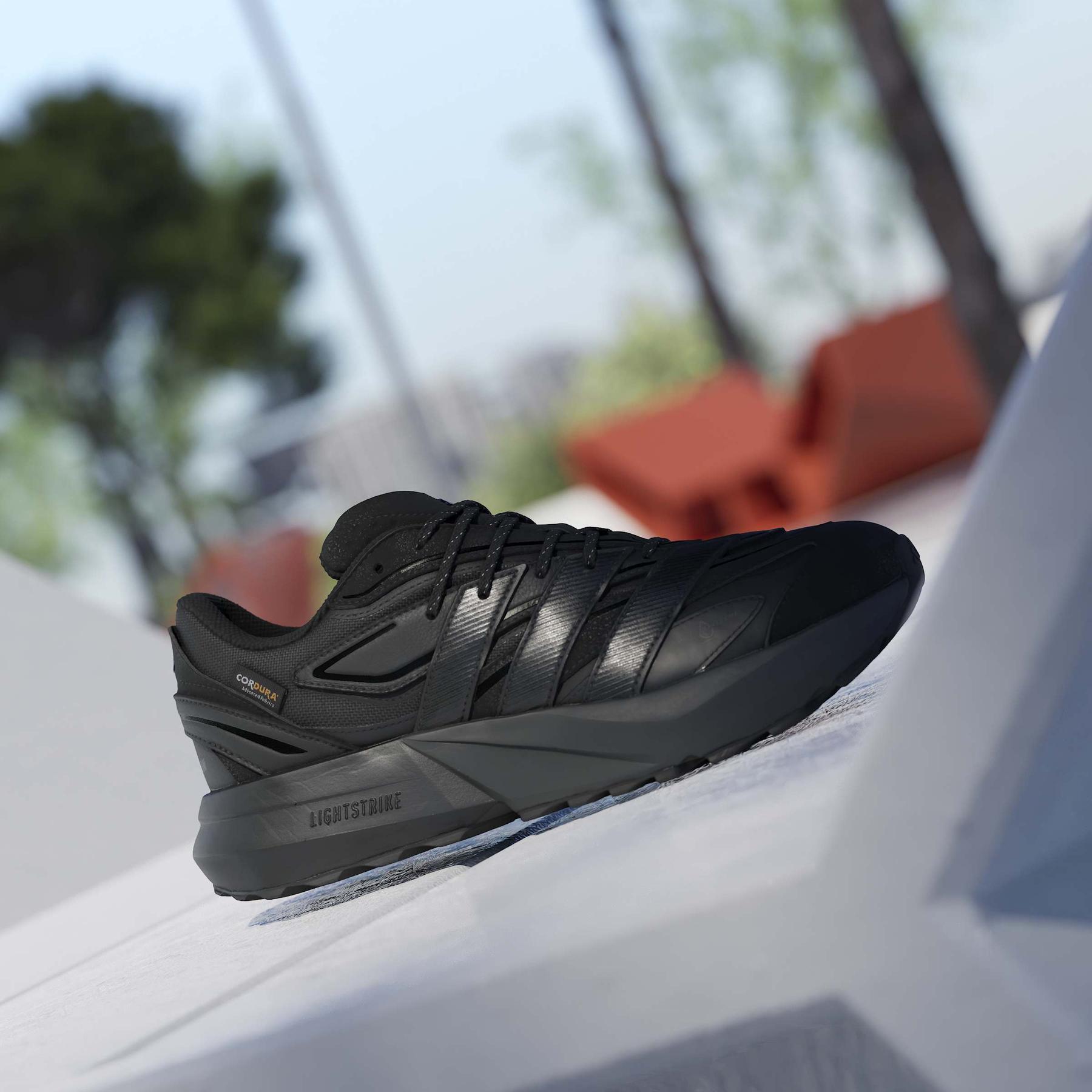 product/a/d/adidas_jp7772_18_footwear_photography_heromrktng_view_3-nw091625.jpg