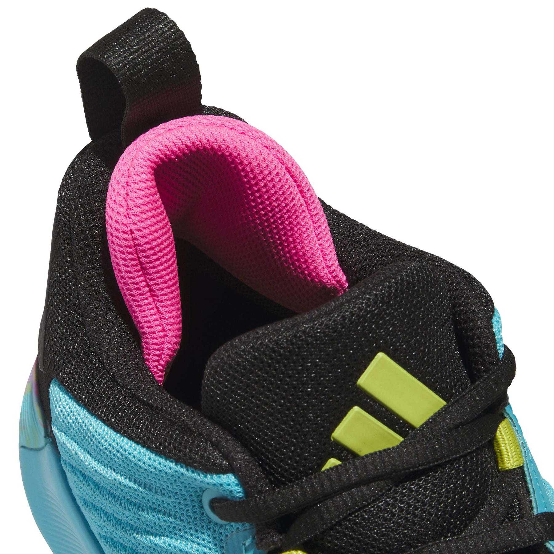 product/a/d/adidas_jp8014_9_footwear_photography_detail_view_2_white-nw091625.jpg