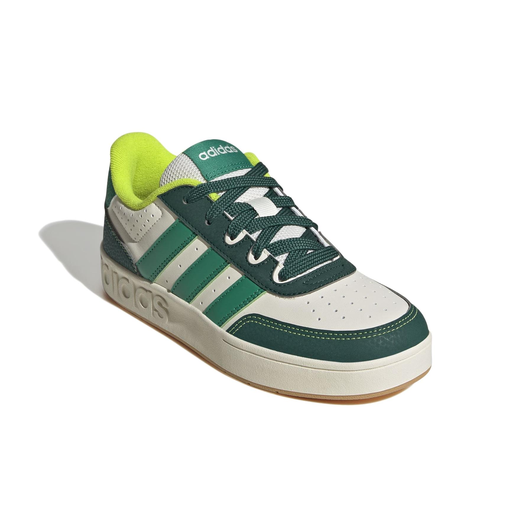 product/a/d/adidas_jp9930_6_footwear_photography_front_lateral_top_view_white-nw091625.jpg