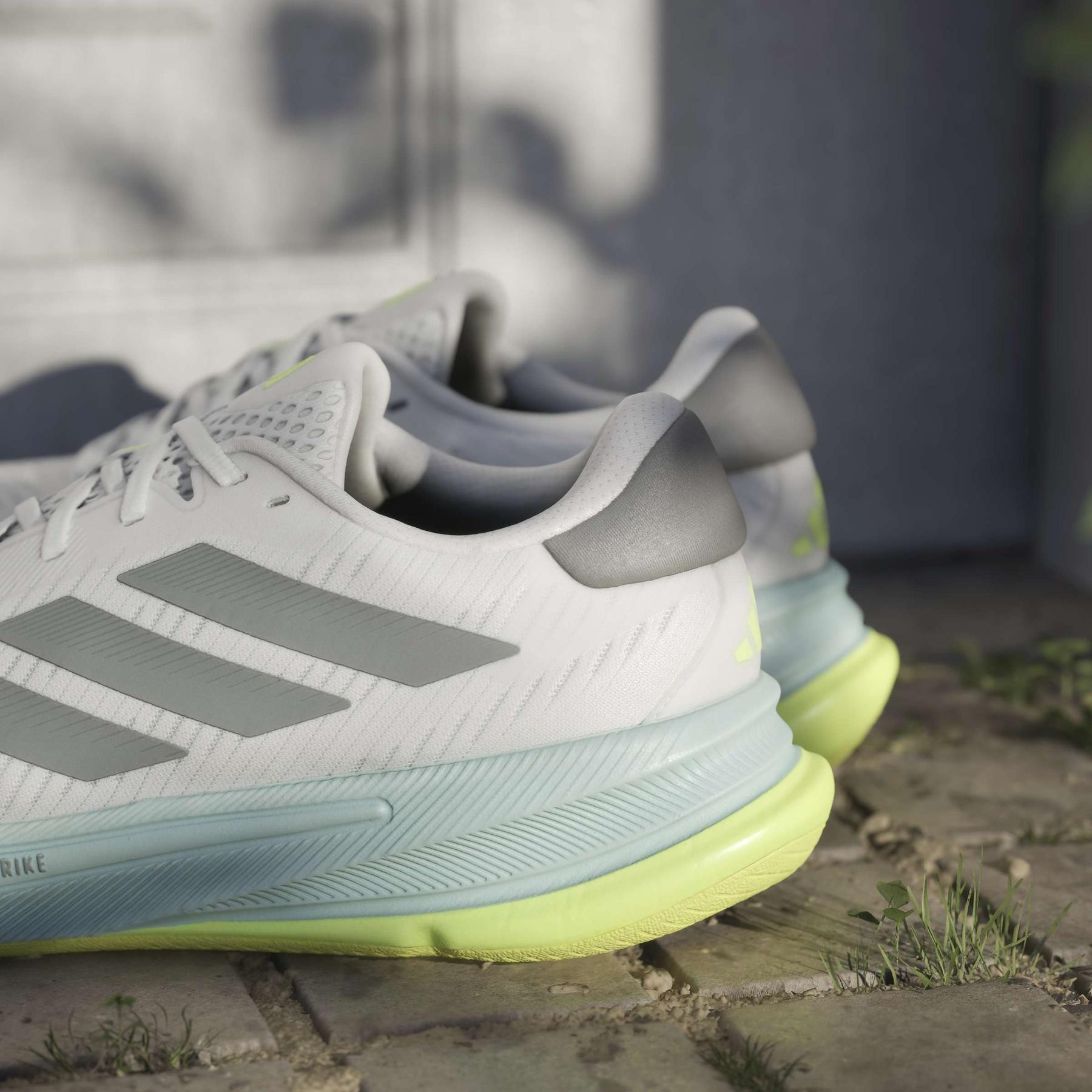 product/a/d/adidas_jq2511_22_footwear_photography_heromrktng_view_10-nw091625.jpg