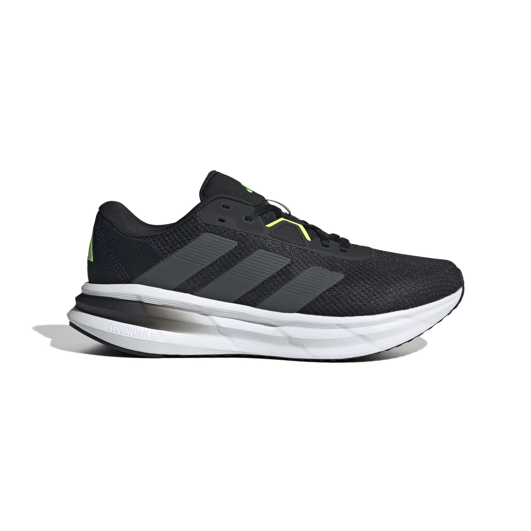product/a/d/adidas_jq2625_1_footwear_photography_side_lateral_center_view_white-nw091625.jpg