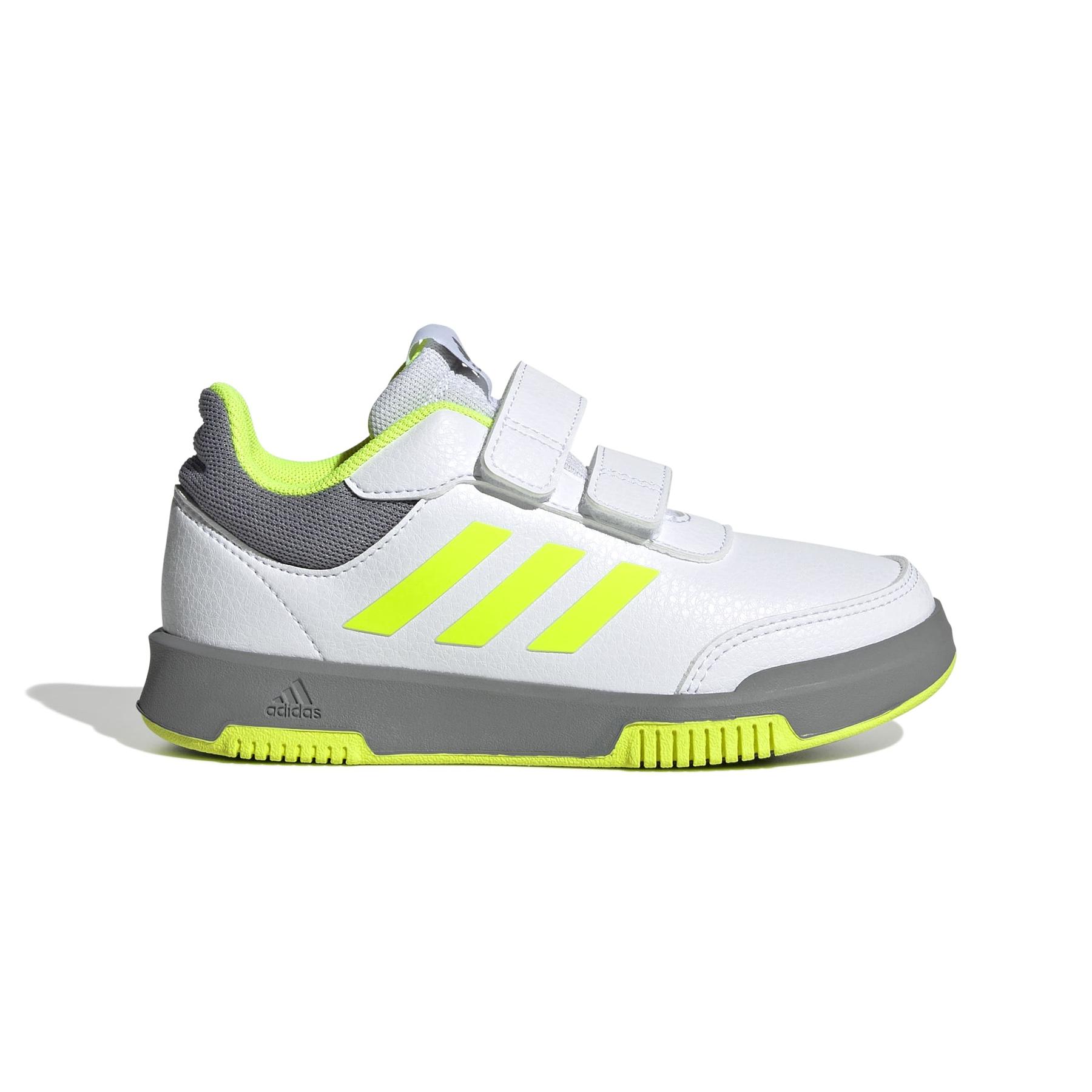 product/a/d/adidas_jq2867_1_footwear_photography_side_lateral_center_view_white-nw091625.jpg