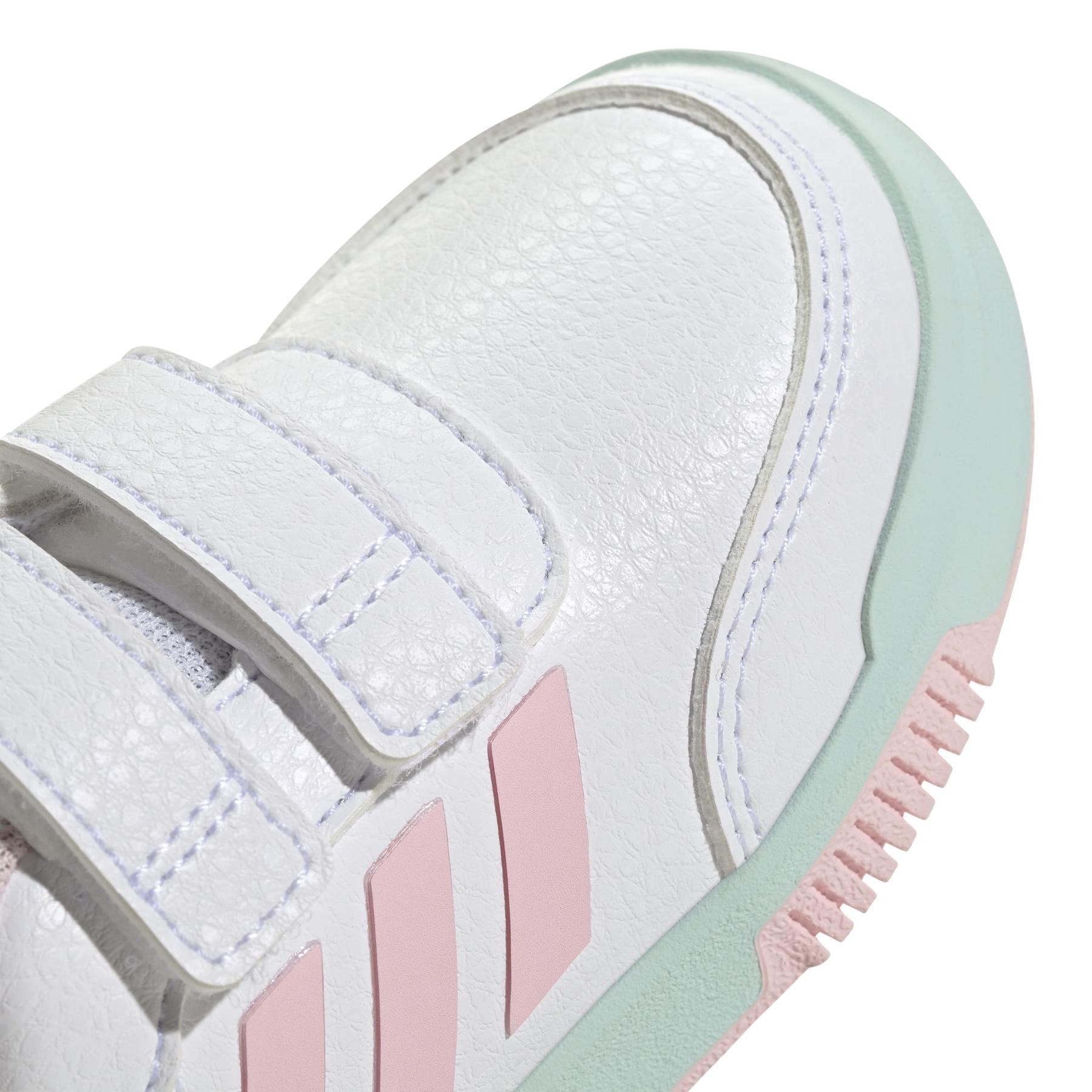product/a/d/adidas_jq2876_9_footwear_photography_detail_view_2_white-nw091625.jpg