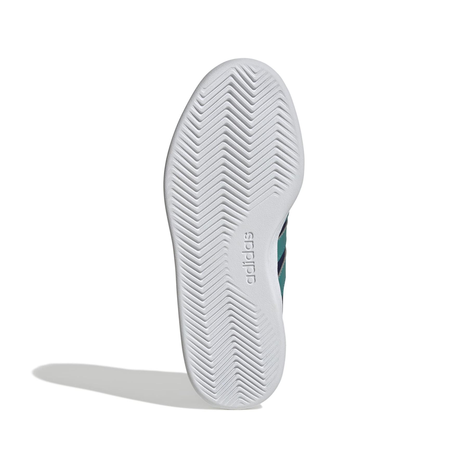 product/a/d/adidas_jq3041_4_footwear_photography_bottom_view_white-nw091625.jpg
