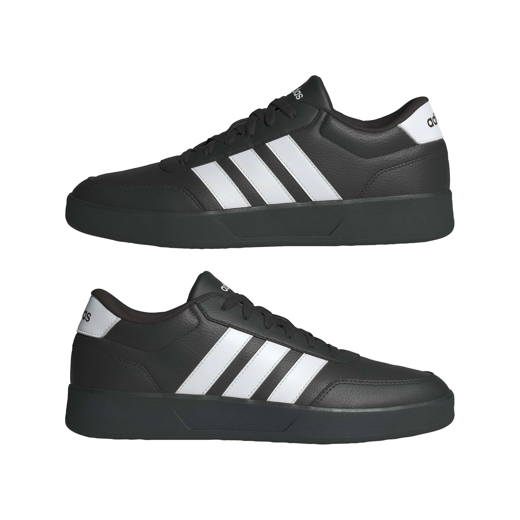 product/a/d/adidas_jq5482_10_footwear_photography_mirrored_pair_view_white-nw091625.jpg