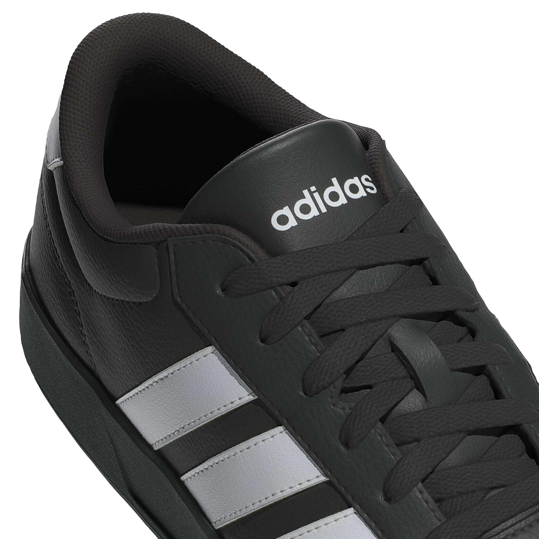 product/a/d/adidas_jq5482_8_footwear_photography_detail_view_1_white-nw091625.jpg