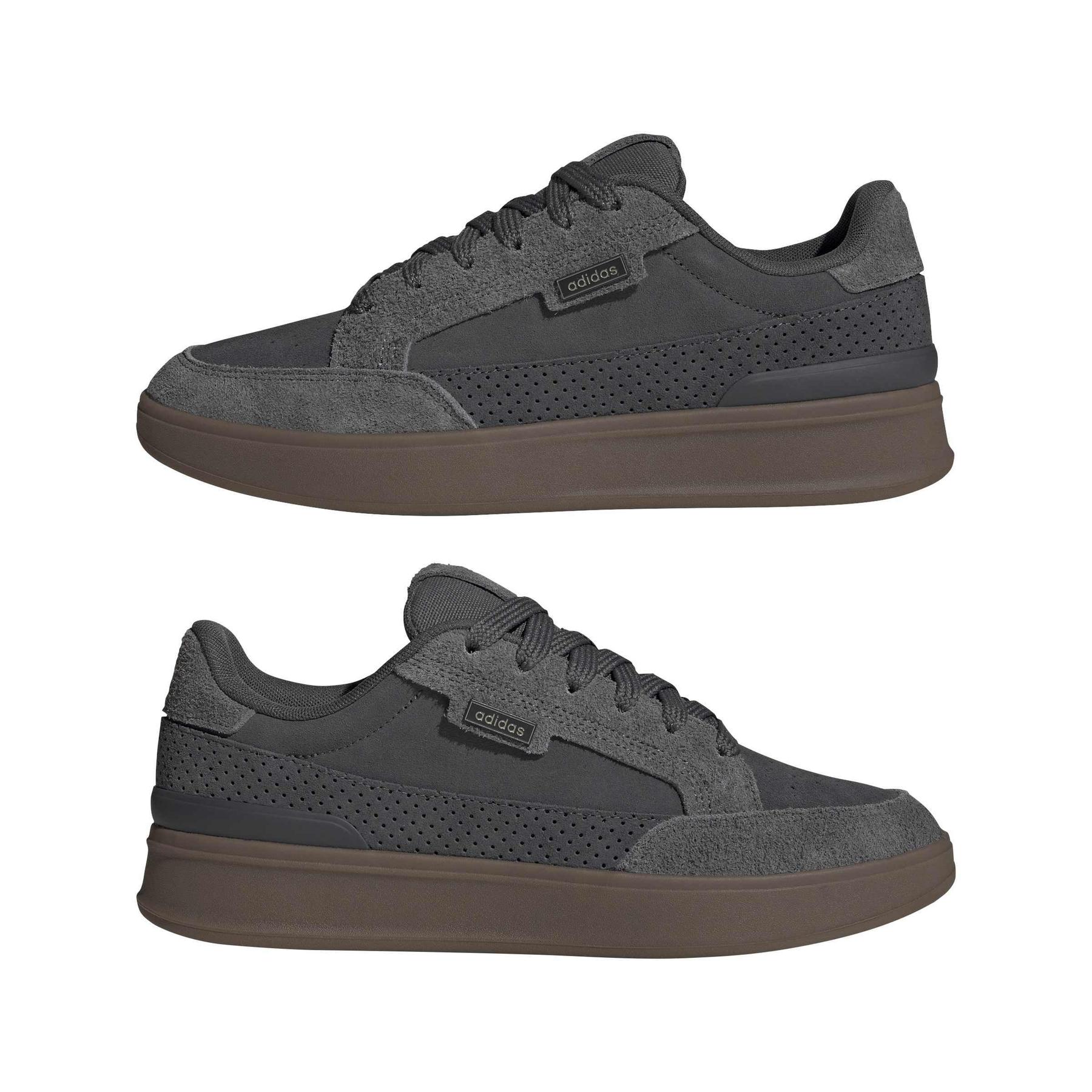 product/a/d/adidas_jq5652_10_footwear_photography_mirrored_pair_view_white-nw091625.jpg