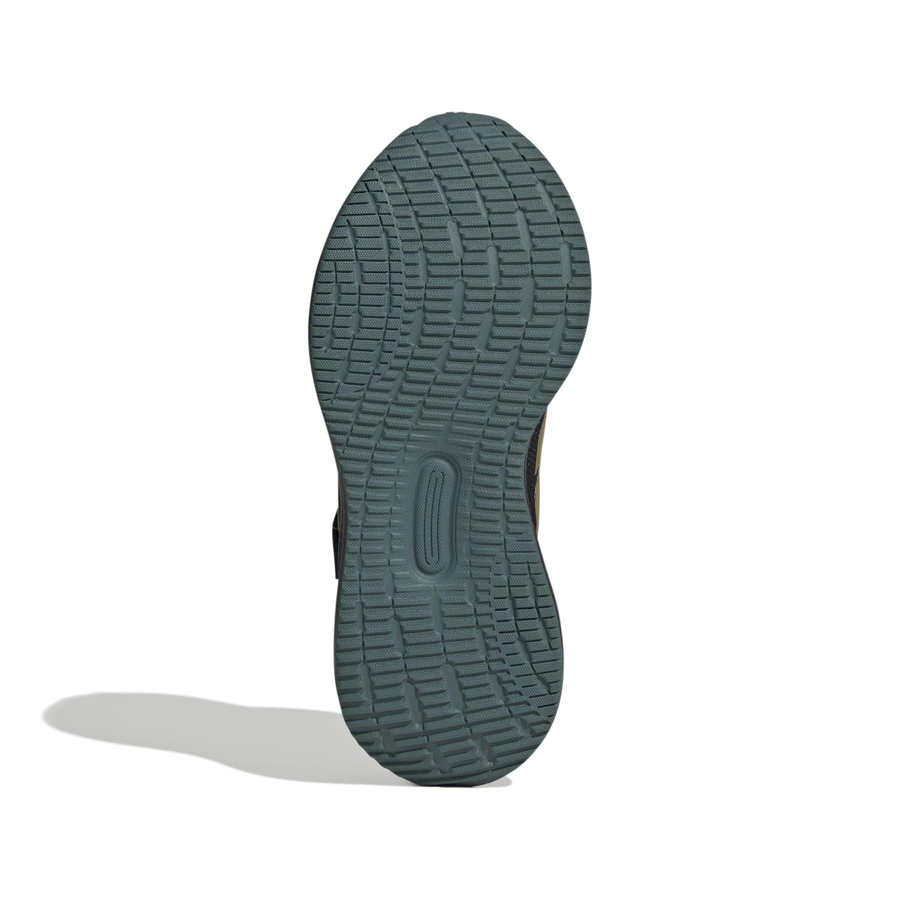product/a/d/adidas_jq5686_4_footwear_photography_bottom_view_white-nw091625.jpg
