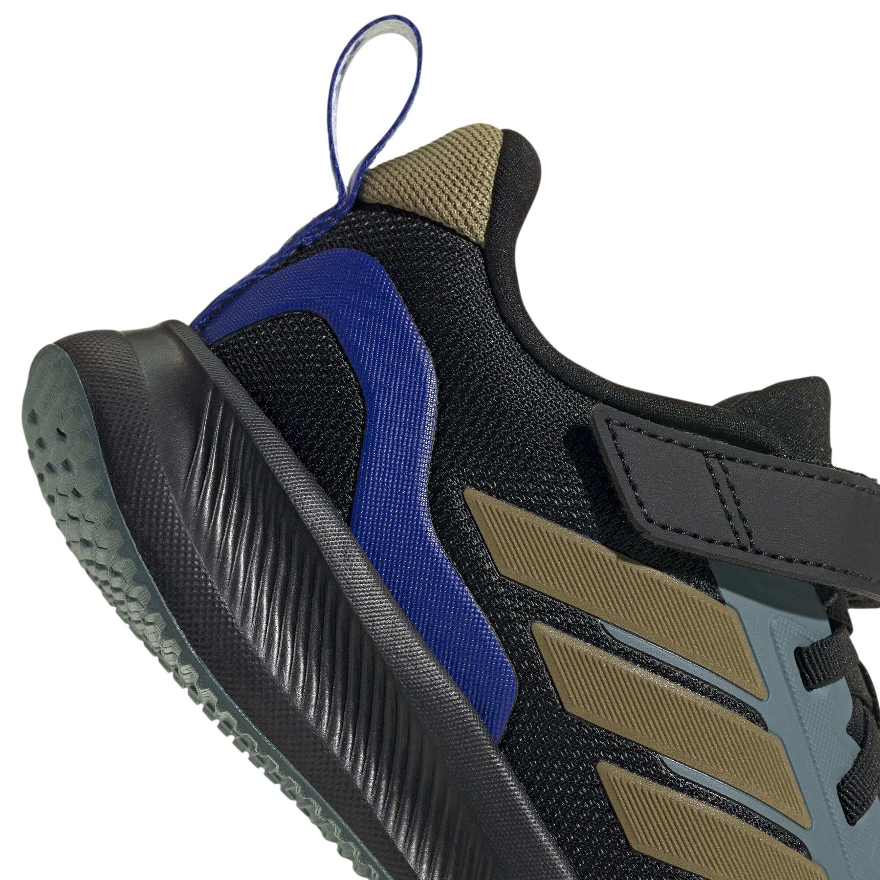 product/a/d/adidas_jq5686_9_footwear_photography_detail_view_2_white-nw091625.jpg