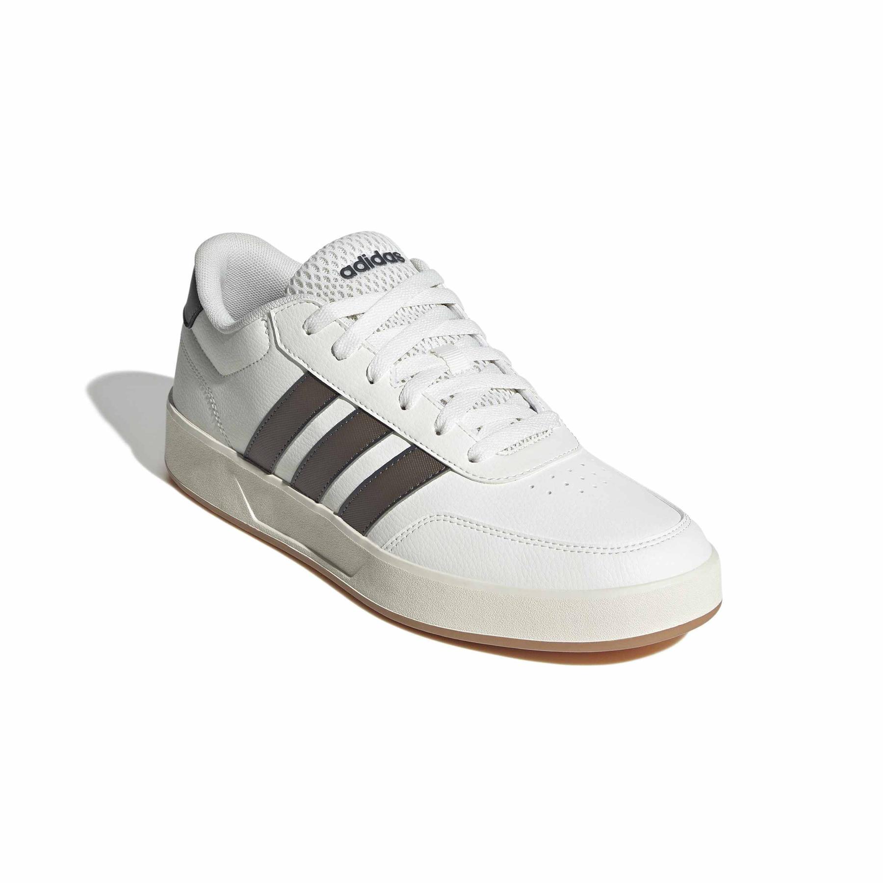 product/a/d/adidas_jq6074_6_footwear_photography_front_lateral_top_view_white-nw091625.jpg