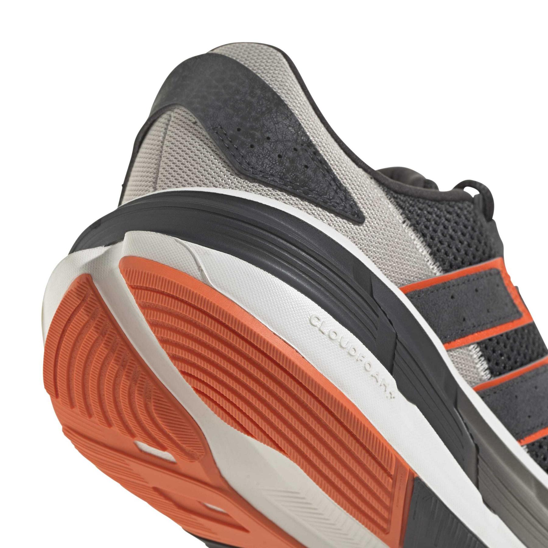 product/a/d/adidas_jq6077_8_footwear_photography_detail_view_1_white-nw091625.jpg