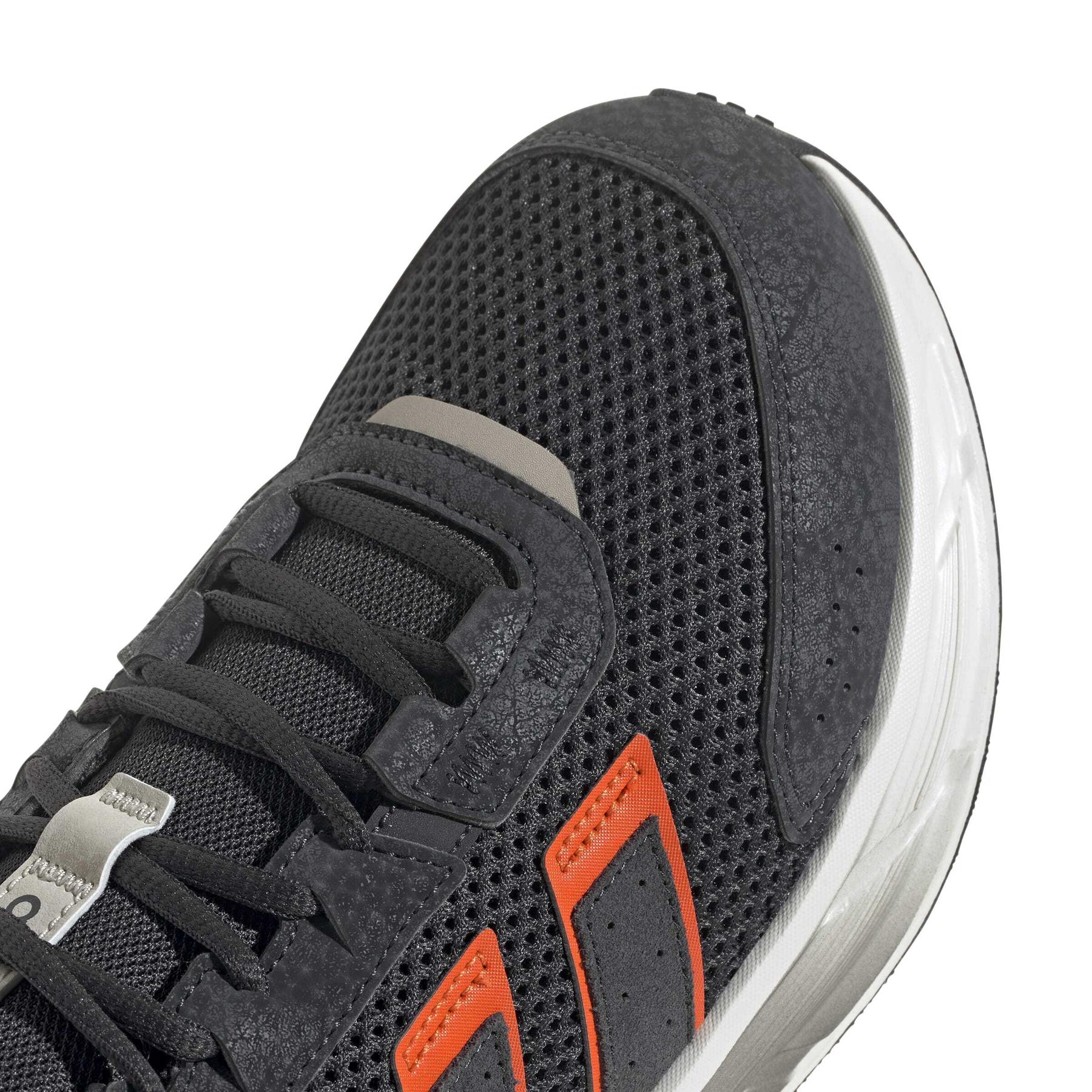 product/a/d/adidas_jq6077_9_footwear_photography_detail_view_2_white-nw091625.jpg