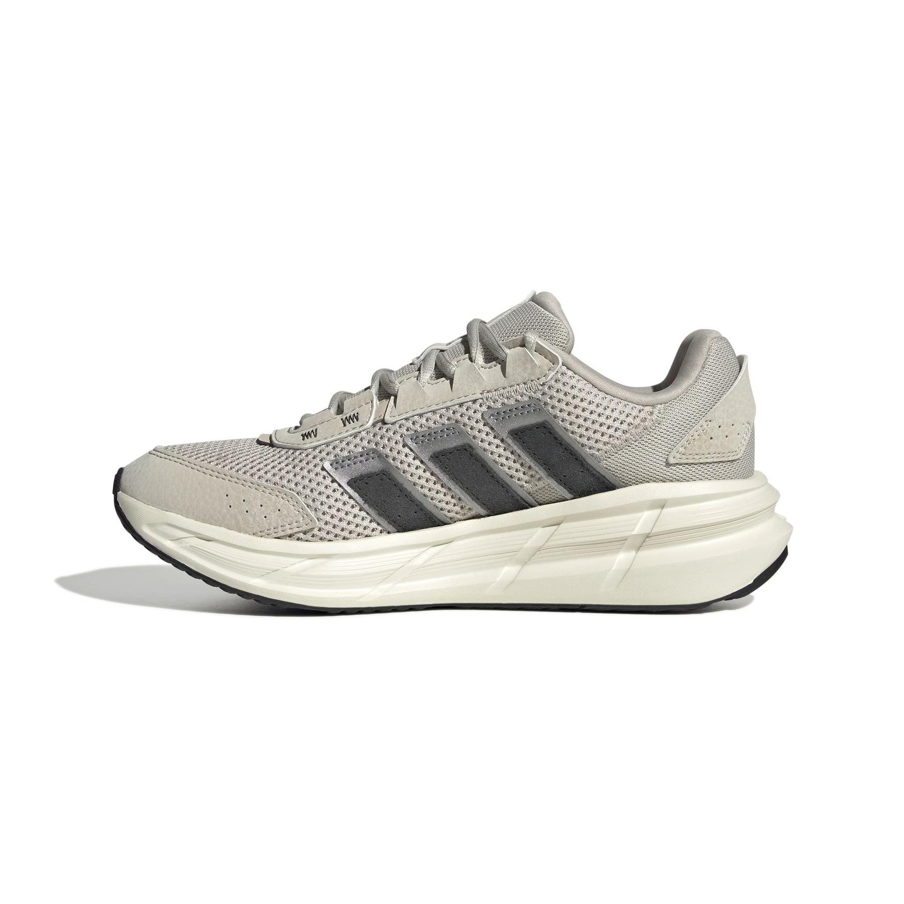 product/a/d/adidas_jq6089_5_footwear_photography_side_medial_center_view_white-nw091625.jpg