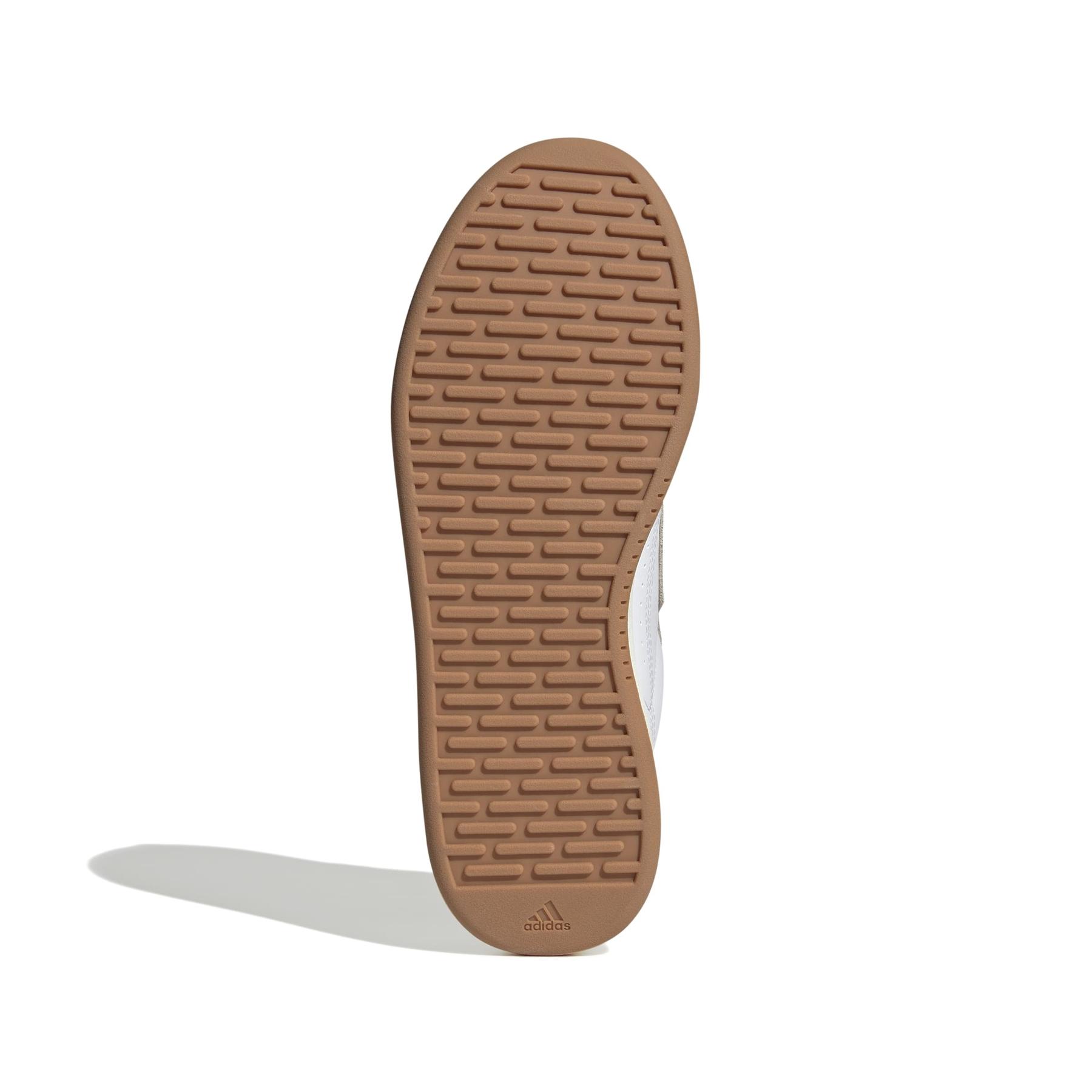 product/a/d/adidas_jq6108_4_footwear_photography_bottom_view_white-nw091625.jpg