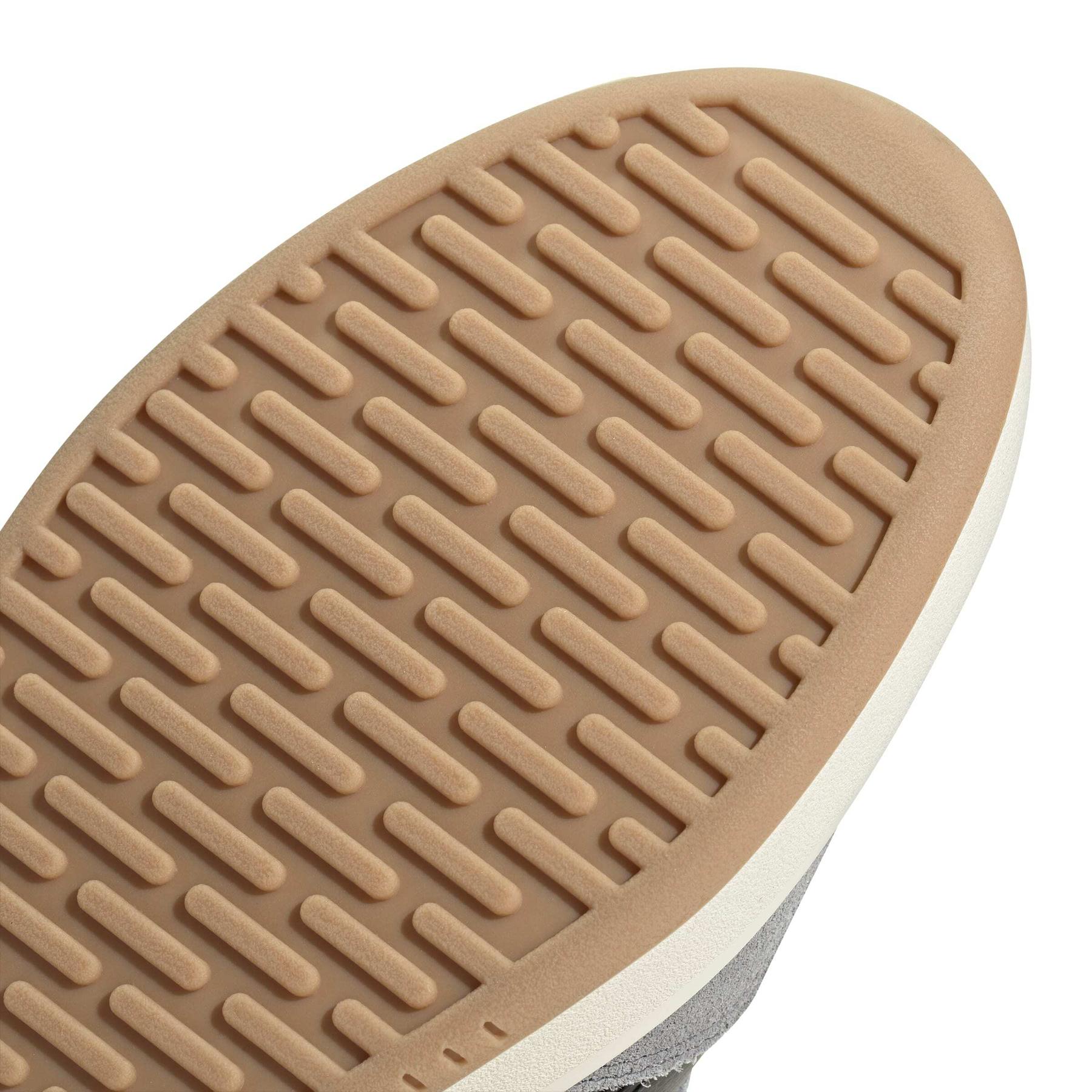 product/a/d/adidas_jq6109_9_footwear_photography_detail_view_2_white-nw091625.jpg