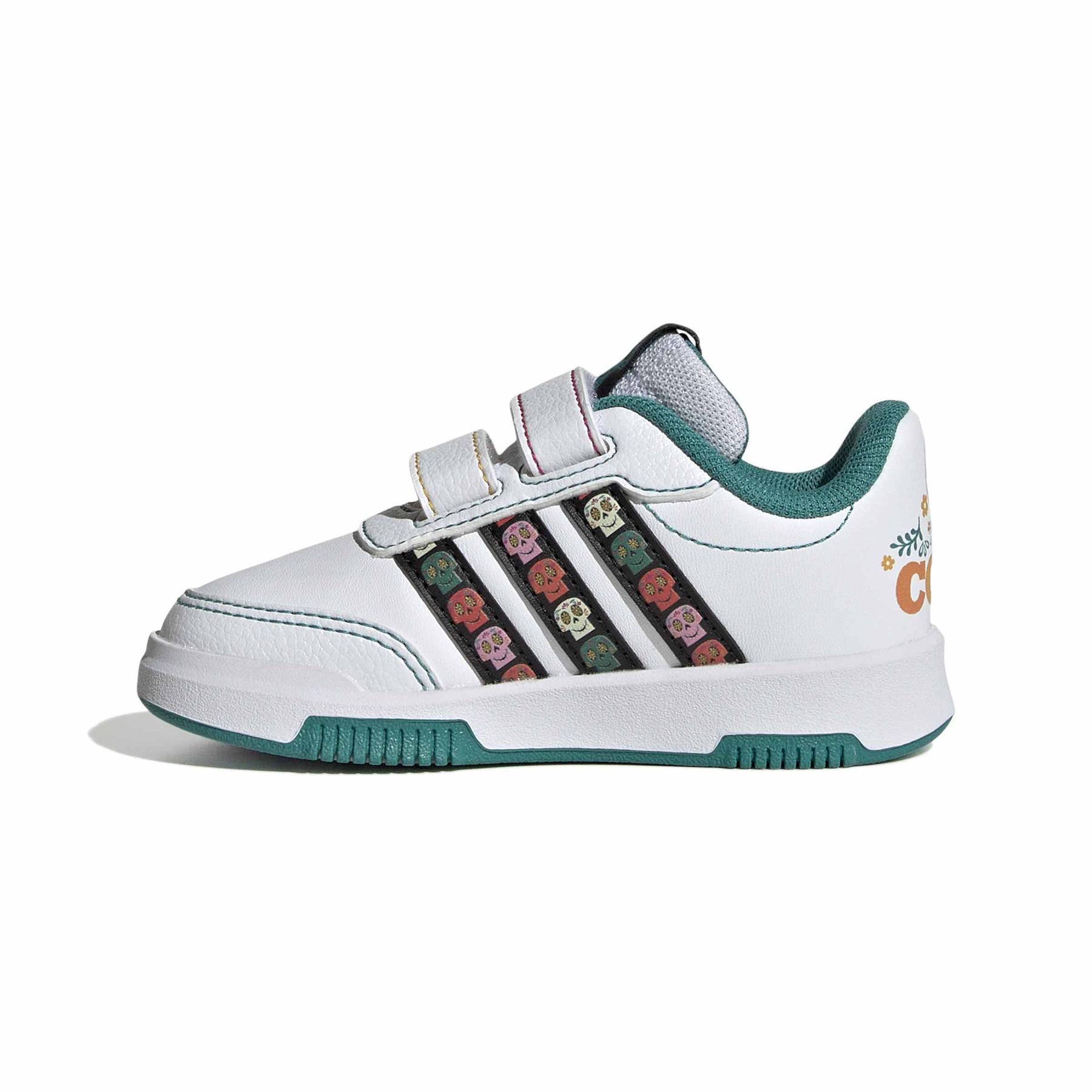 product/a/d/adidas_jq6175_5_footwear_photography_side_medial_center_view_white-nw091625.jpg