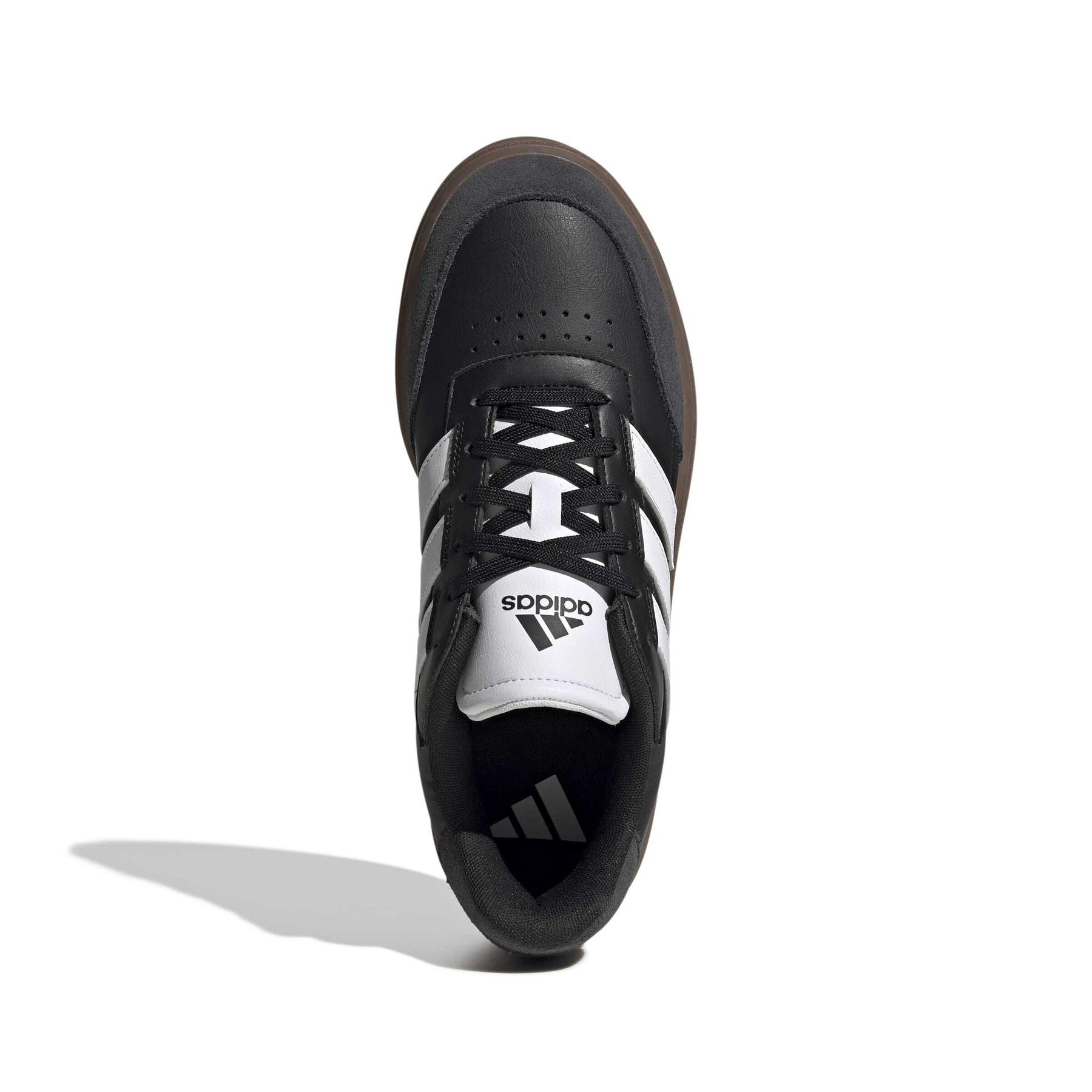 product/a/d/adidas_jq8214_3_footwear_photography_top_portrait_view_white-nw091625.jpg