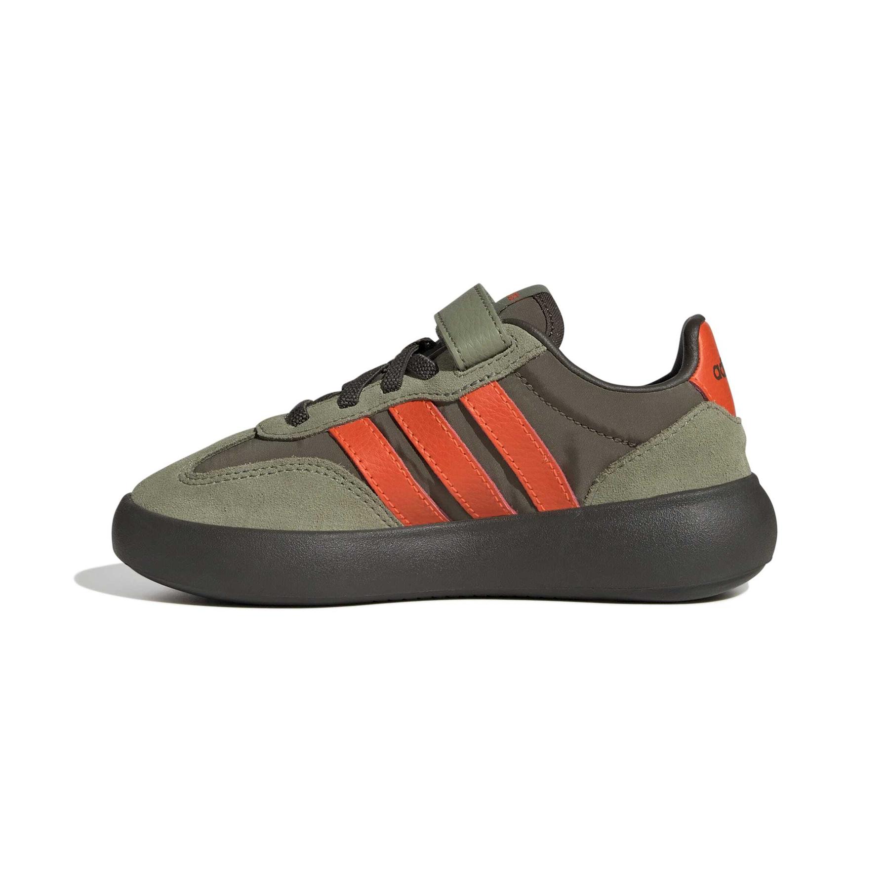 product/a/d/adidas_jq8849_5_footwear_photography_side_medial_center_view_white-nw091625.jpg