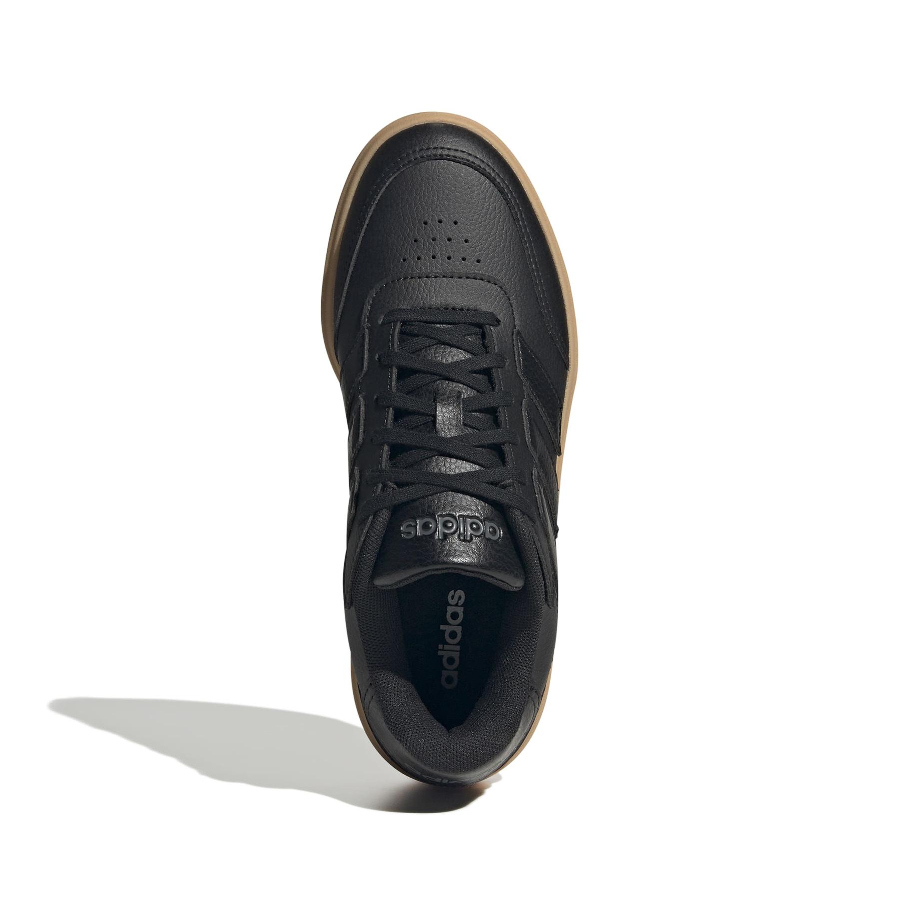 product/a/d/adidas_jr0728_3_footwear_photography_top_portrait_view_white-nw091625.jpg
